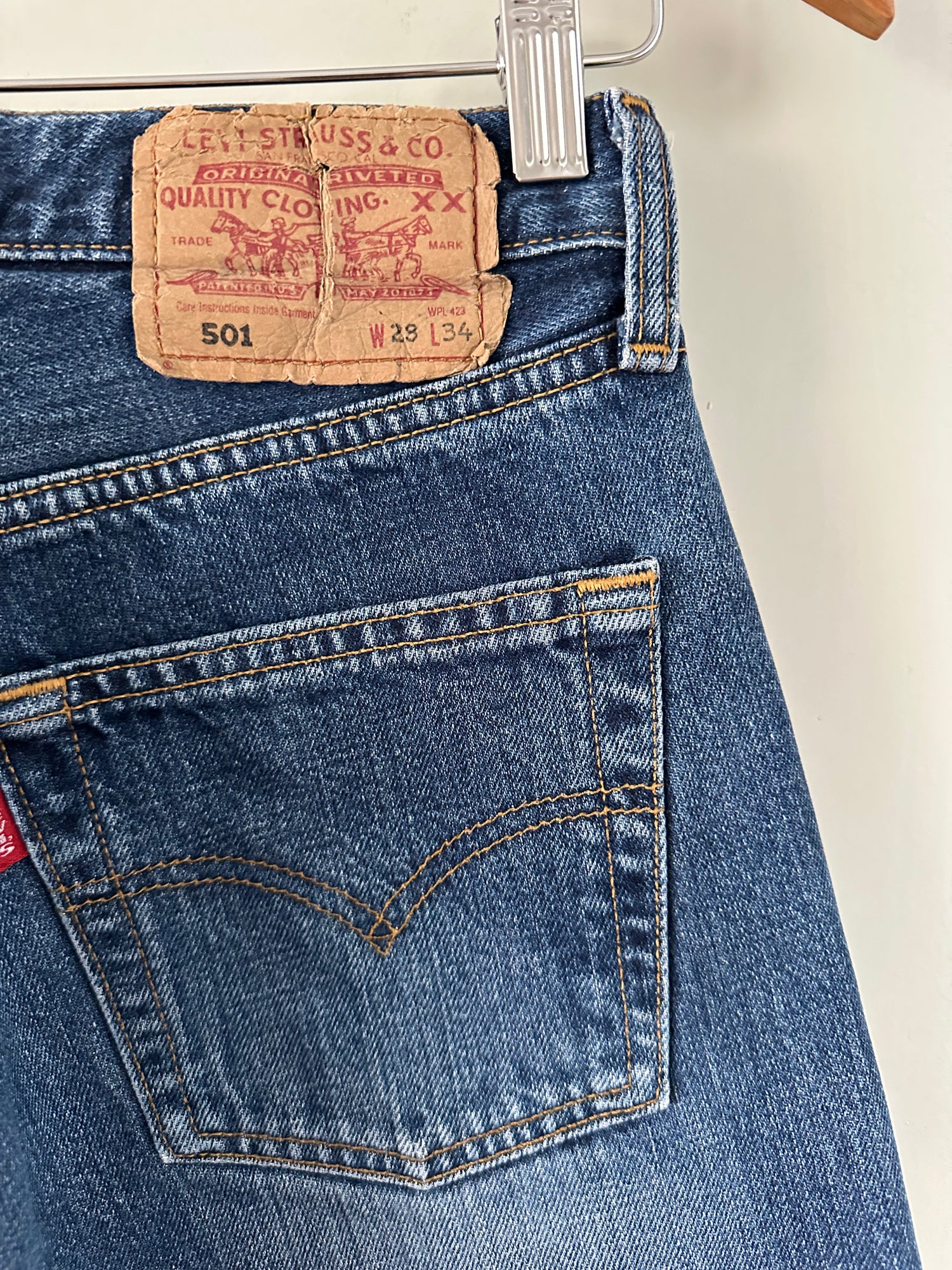 Jean Levi's 501 W28 L34