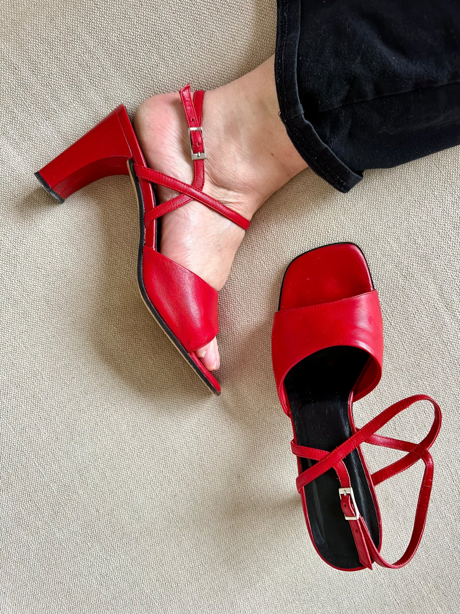 Sandales talons en cuir