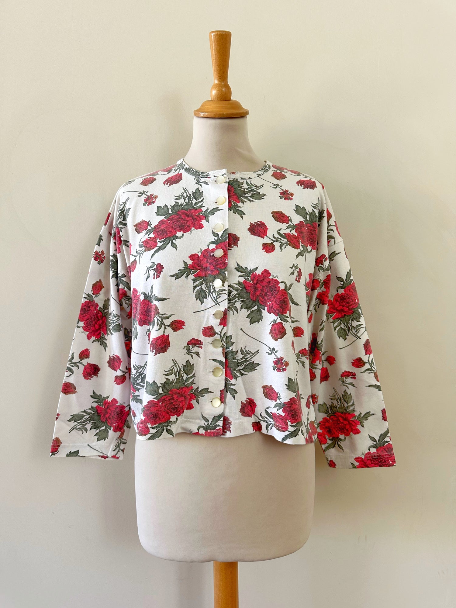 Cardigan coton à fleurs