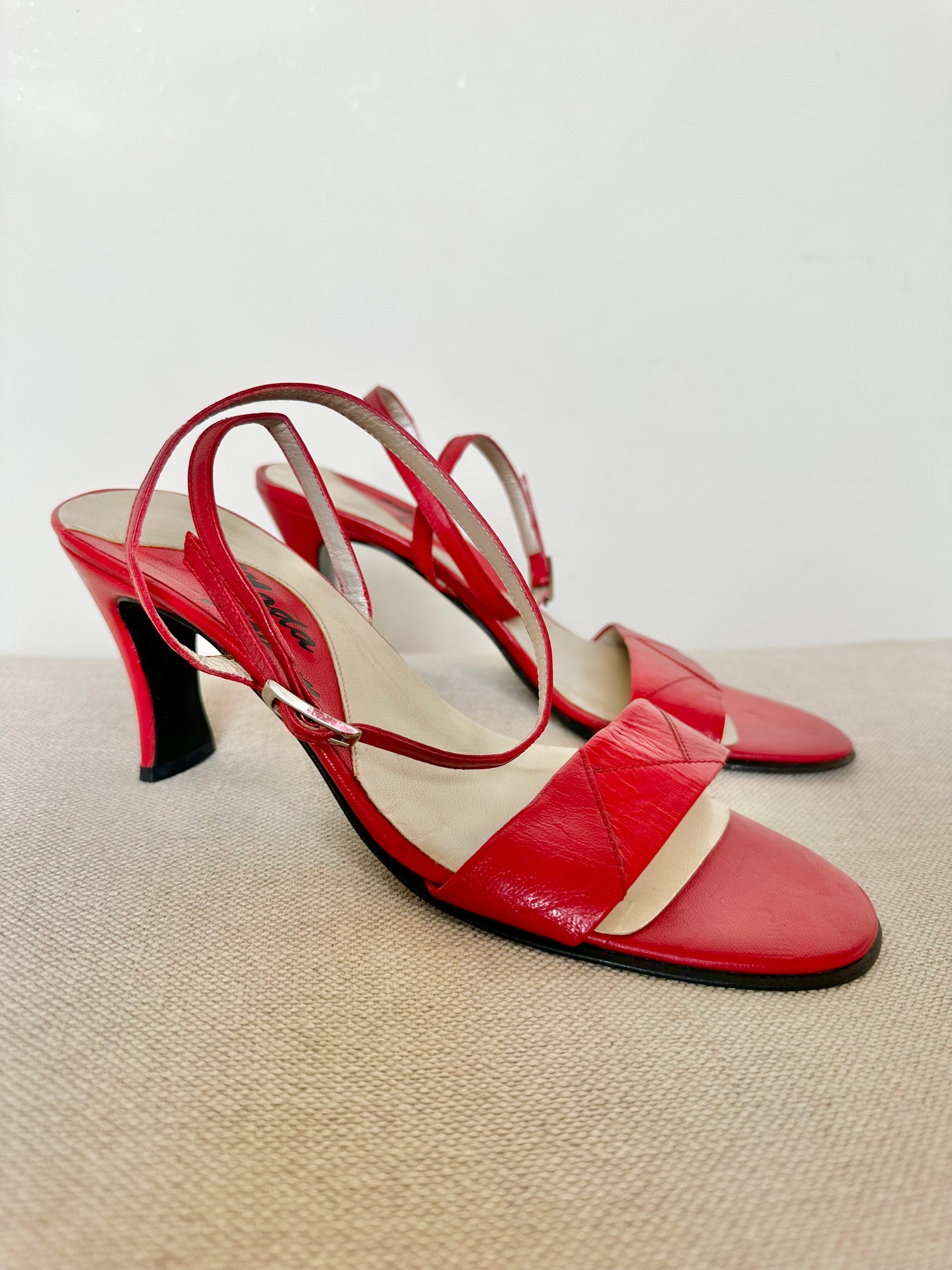 Sandales talons en cuir