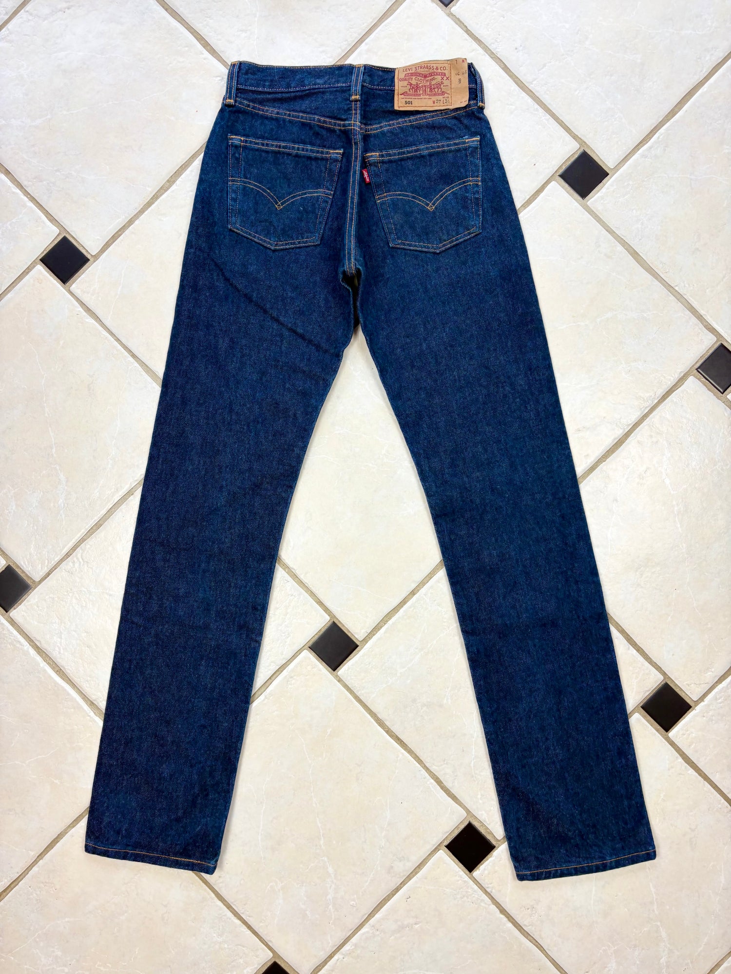 Jean Levi’s 501 W27 L34