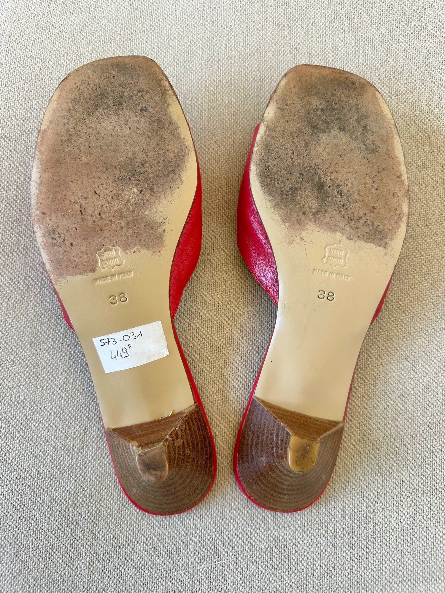 Mules à fleurs en cuir