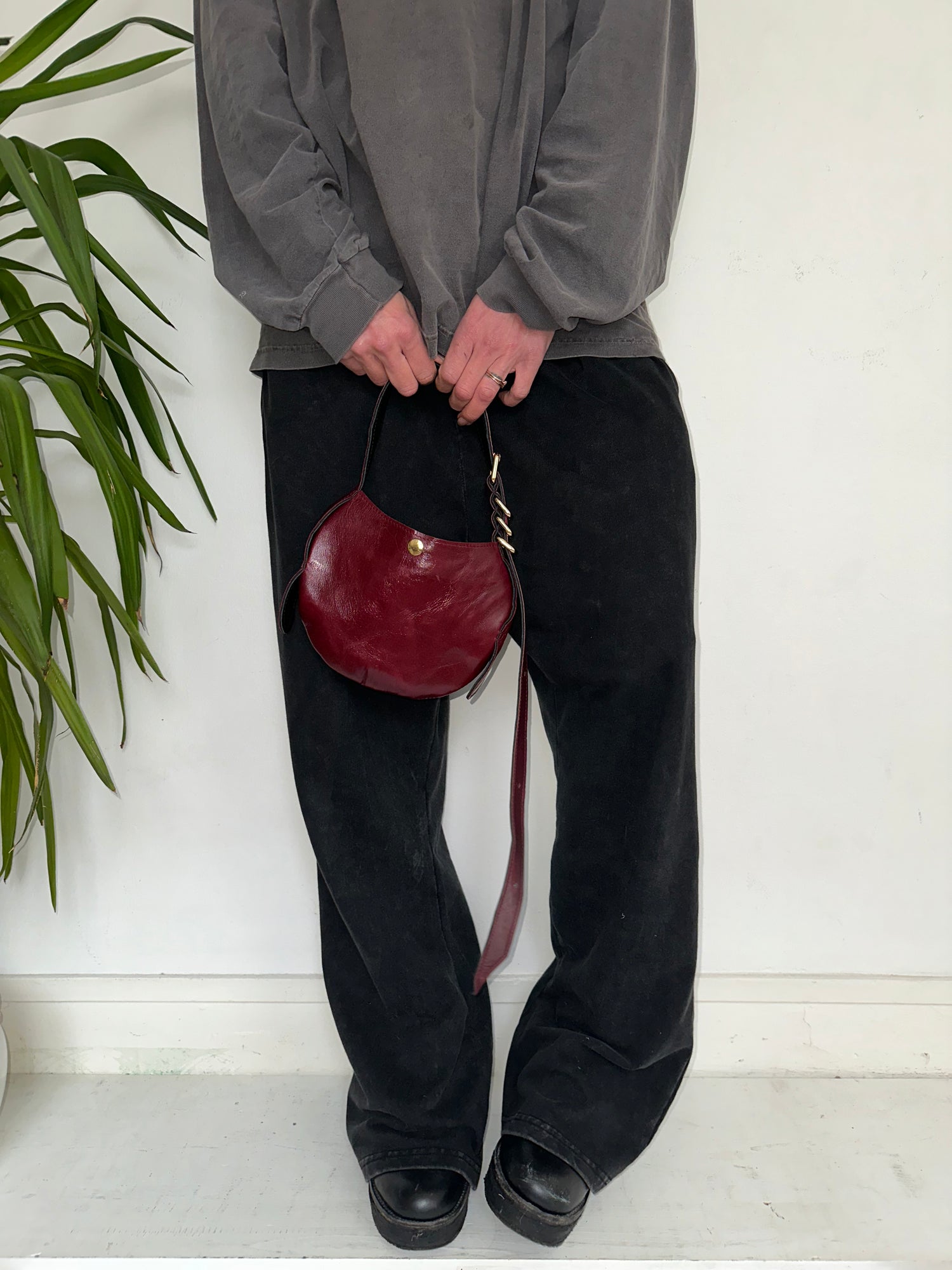Mini Sac En Cuir Façon Vintage Bordeaux Et Boucle Dorée