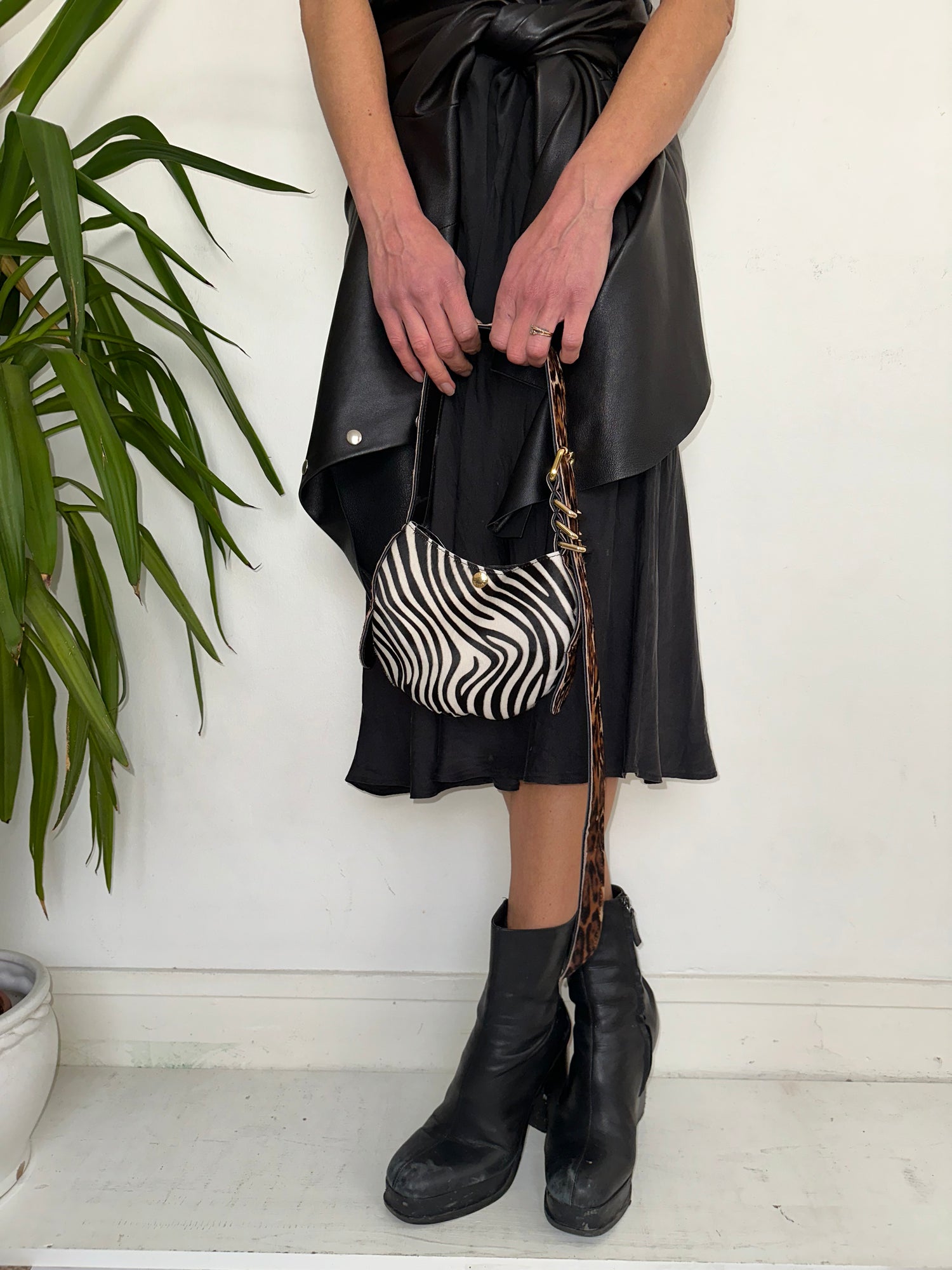 Mini Sac En Veau Imprimé Zèbre, Anse Léopard Et Large Boucle