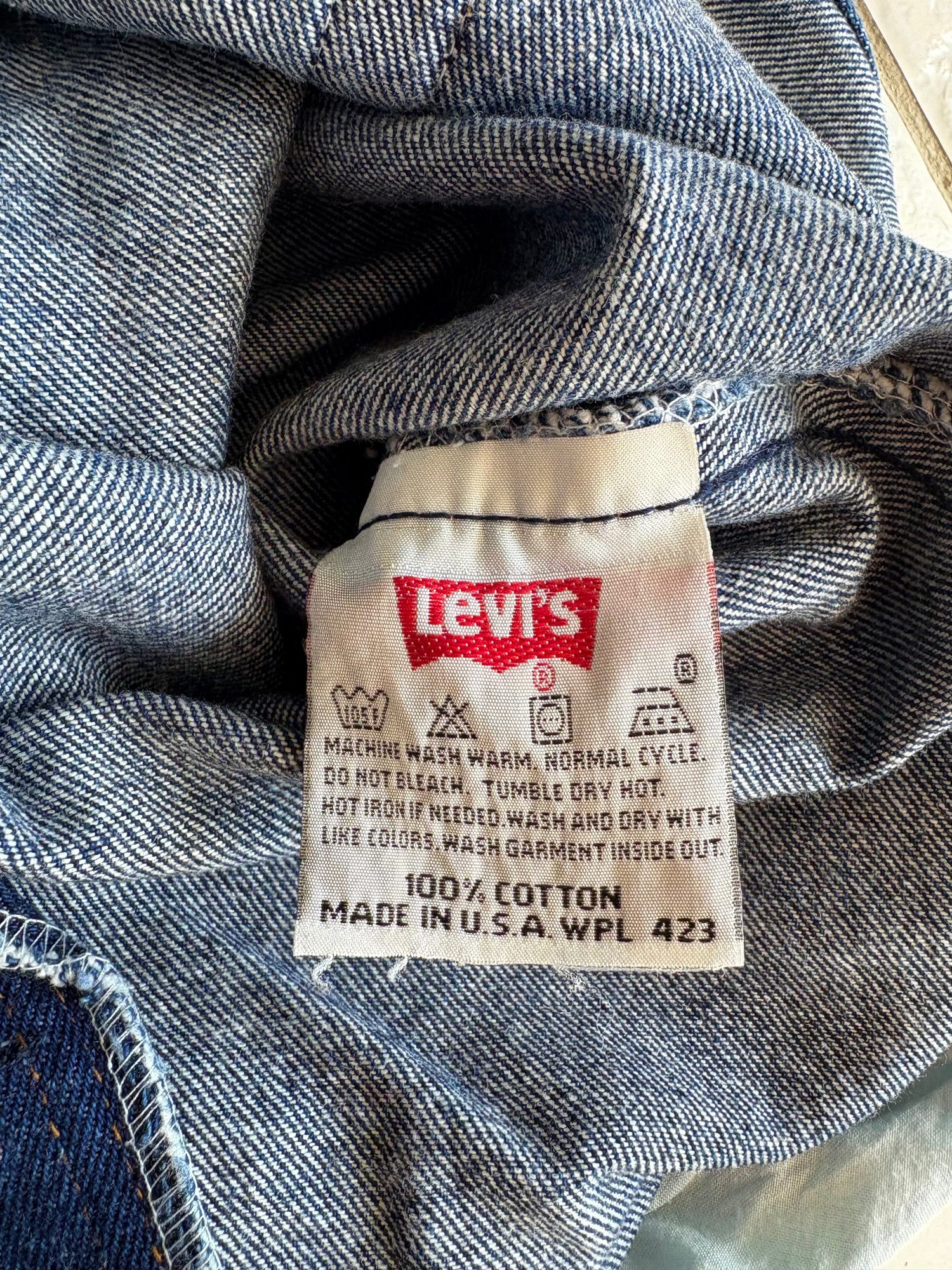 Jean Levi’s 501 W27 L36