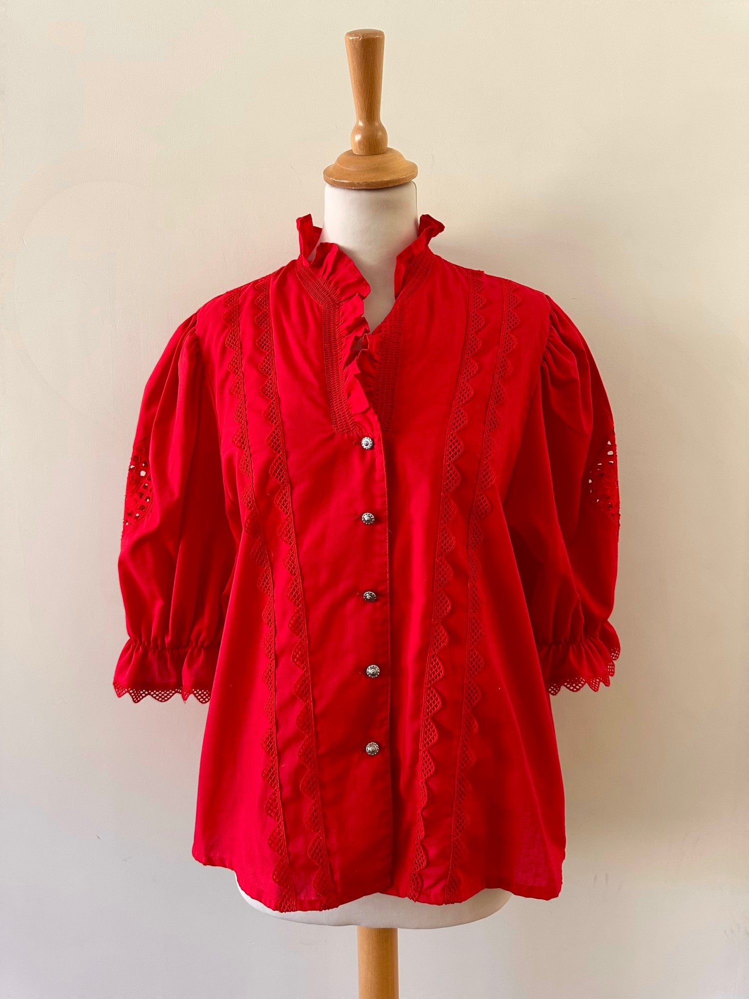 Blouse brodée Autrichienne