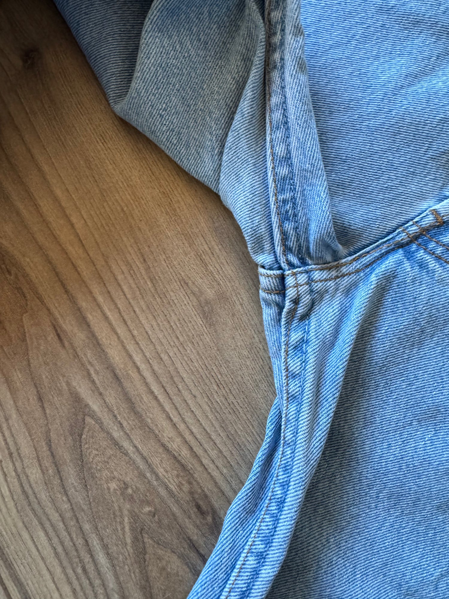 Jean Levi's 501 W25 L30