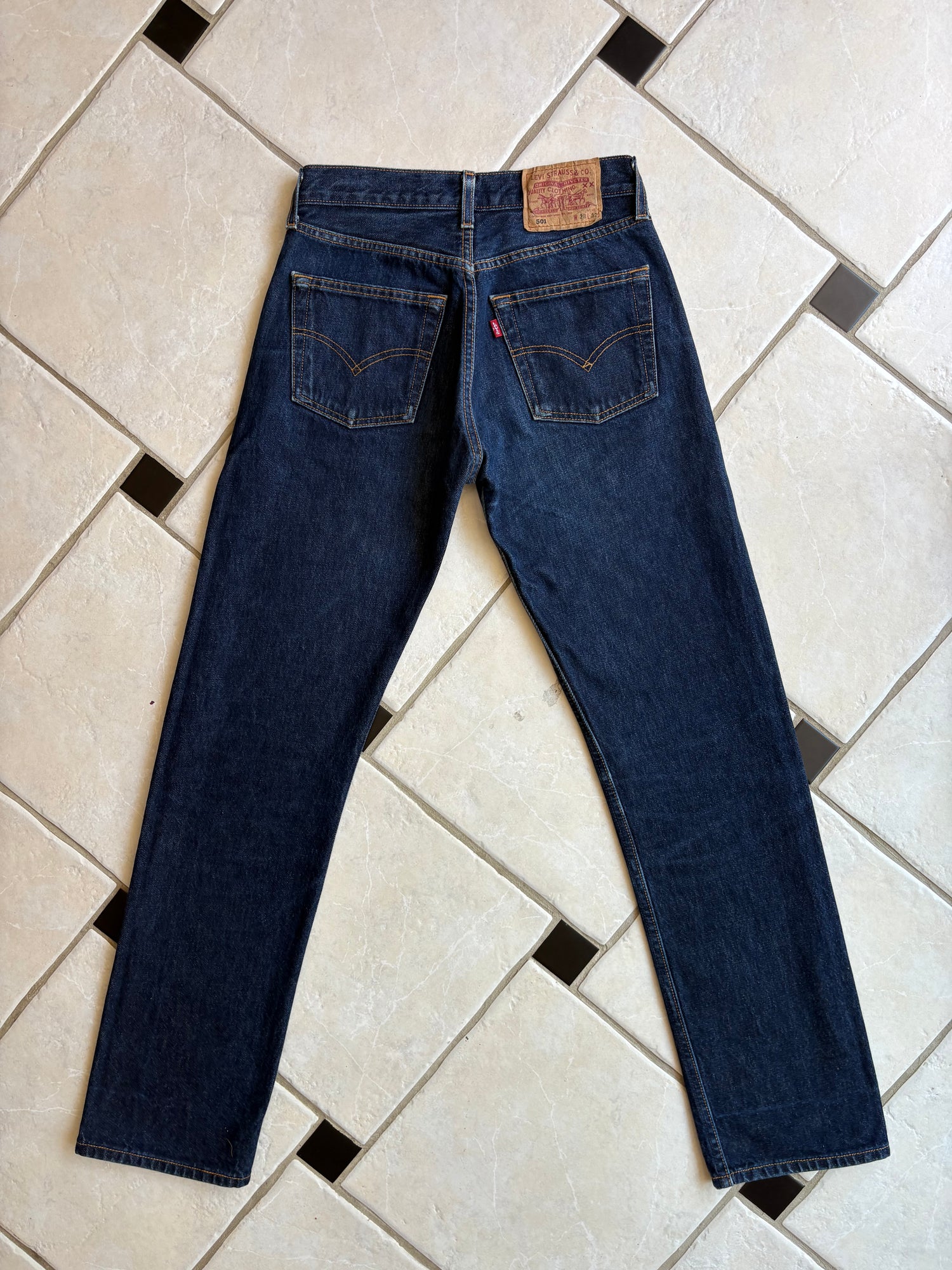 Jean Levi's 501 W28 L32