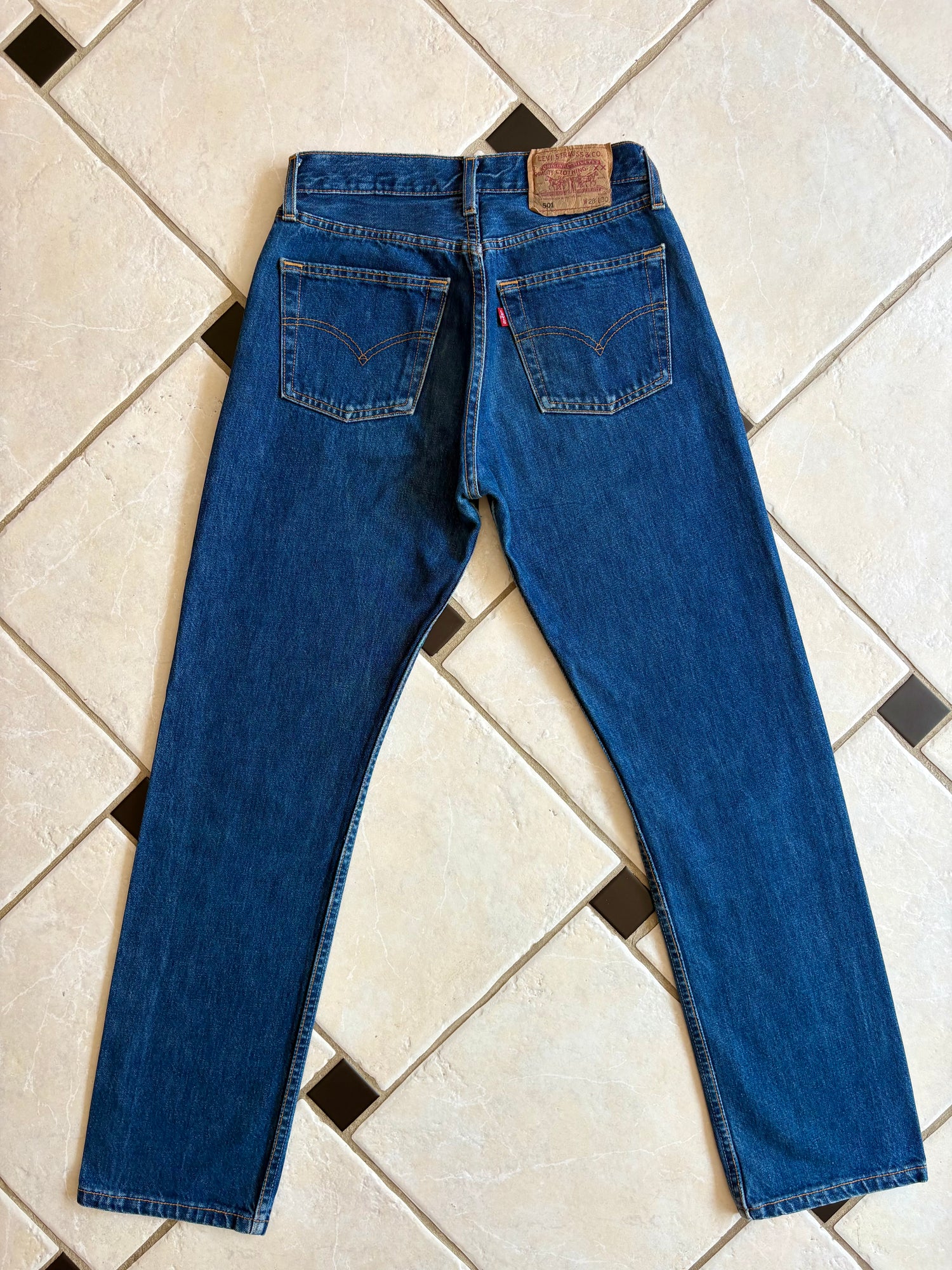 Jean Levi's 501 W28 L30 UK