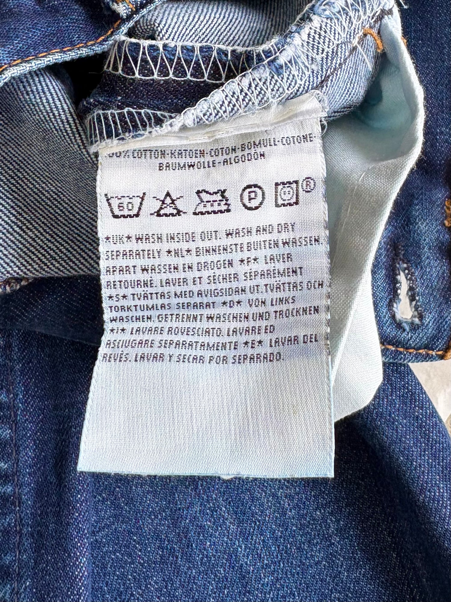 Jean Levi’s 501 W27