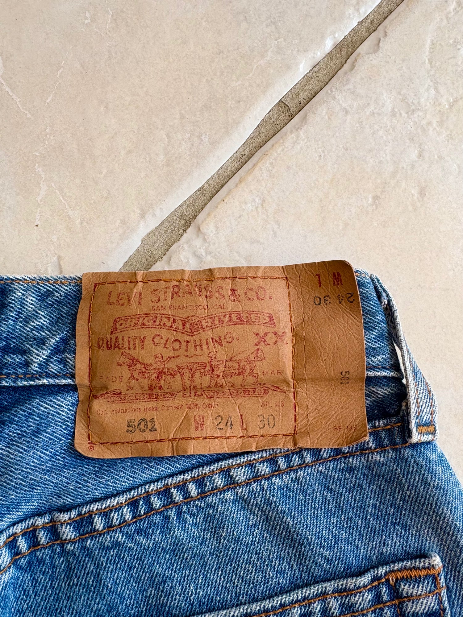 Jean Levi's 501 W24 L30