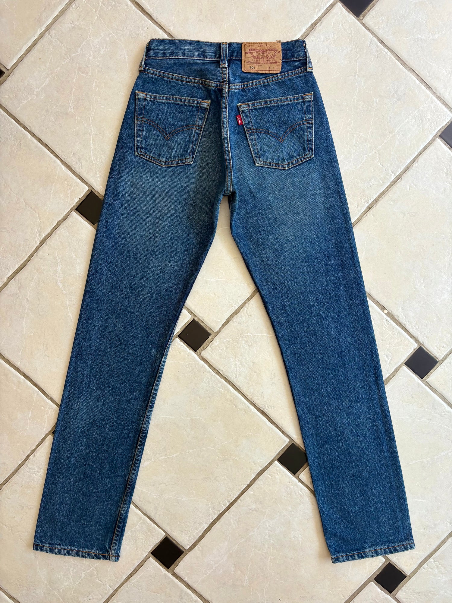 Jean Levi's 501 W25 L32