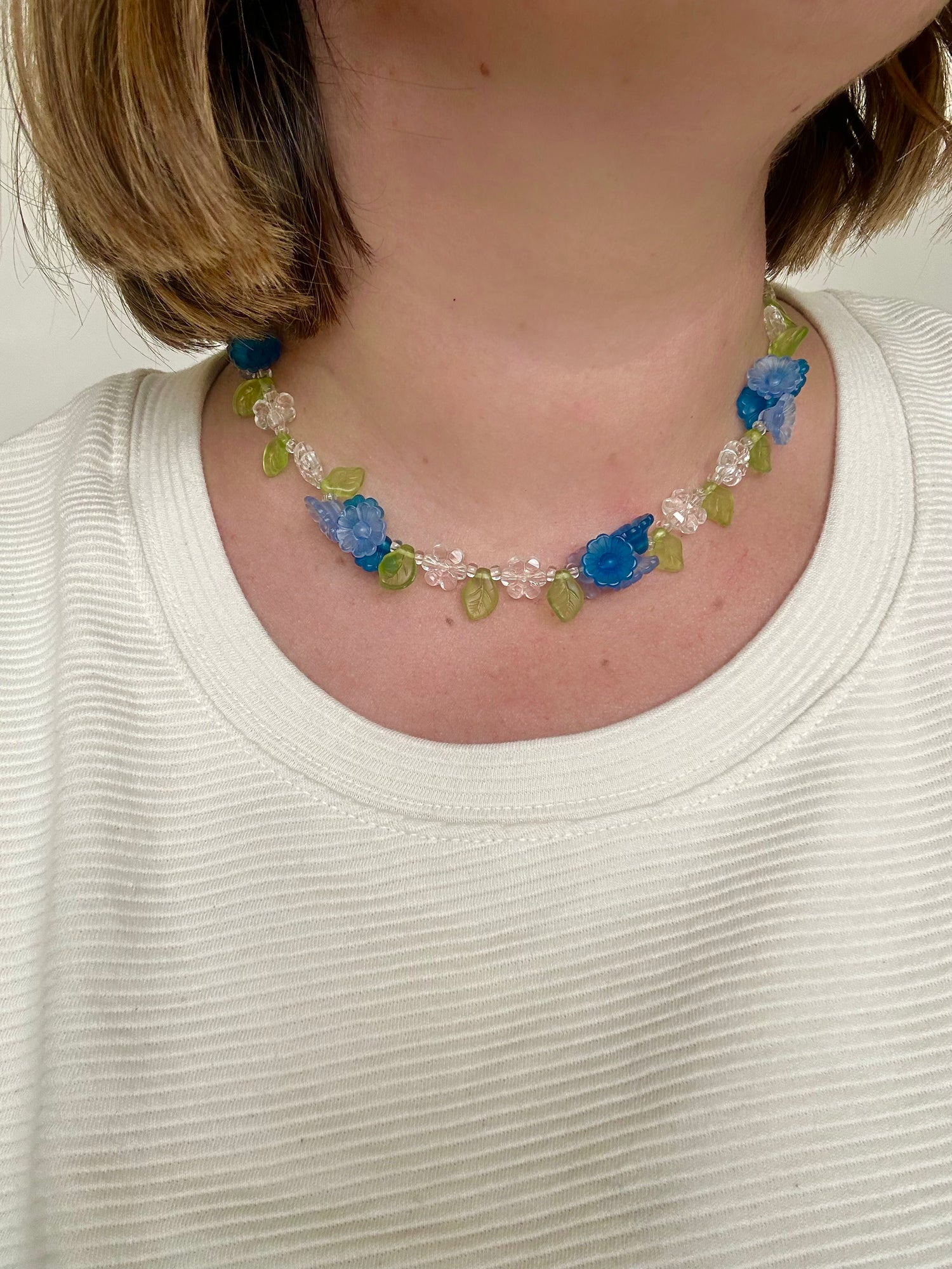 Collier fleurs