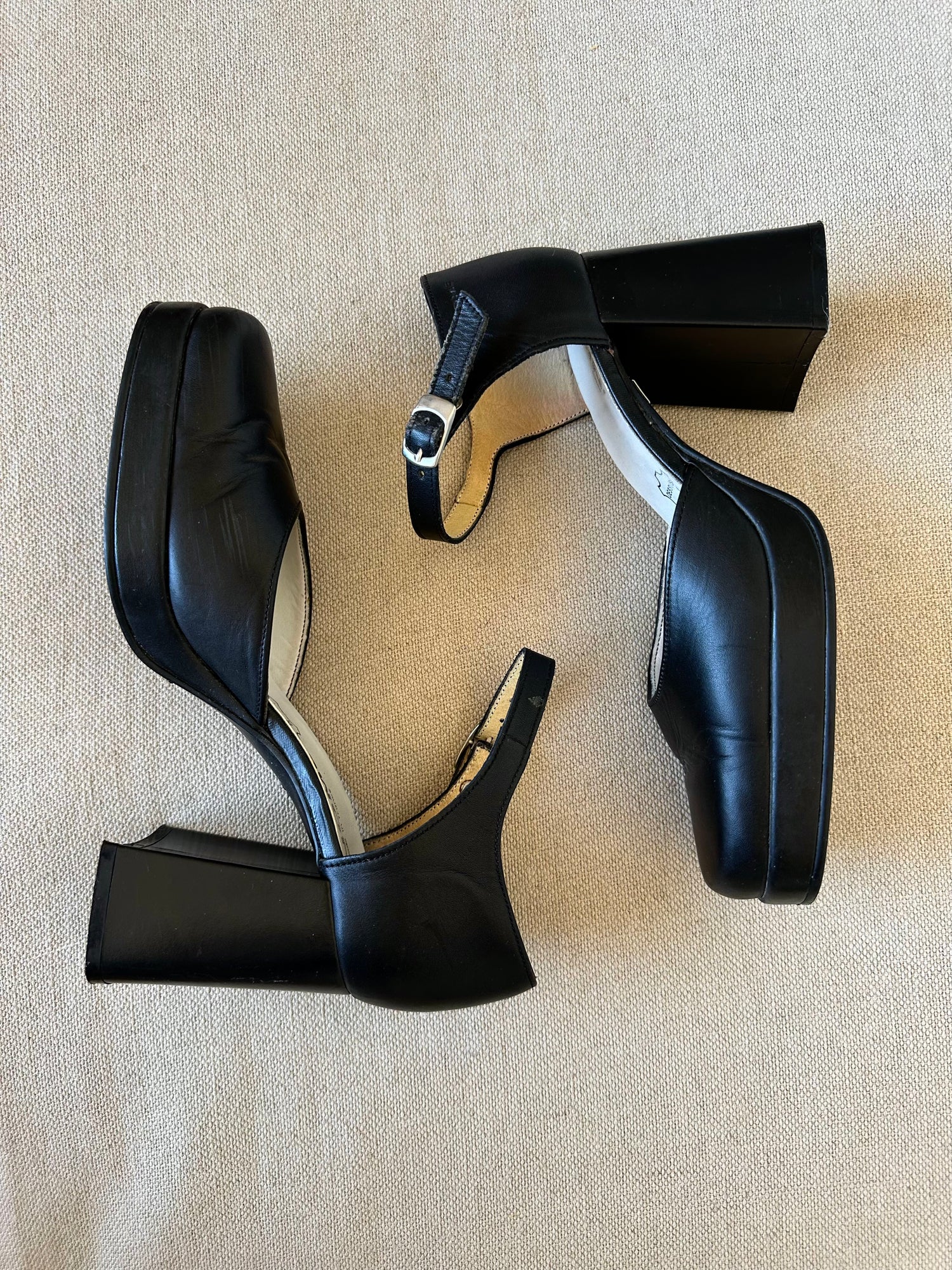 Babies plateformes en cuir