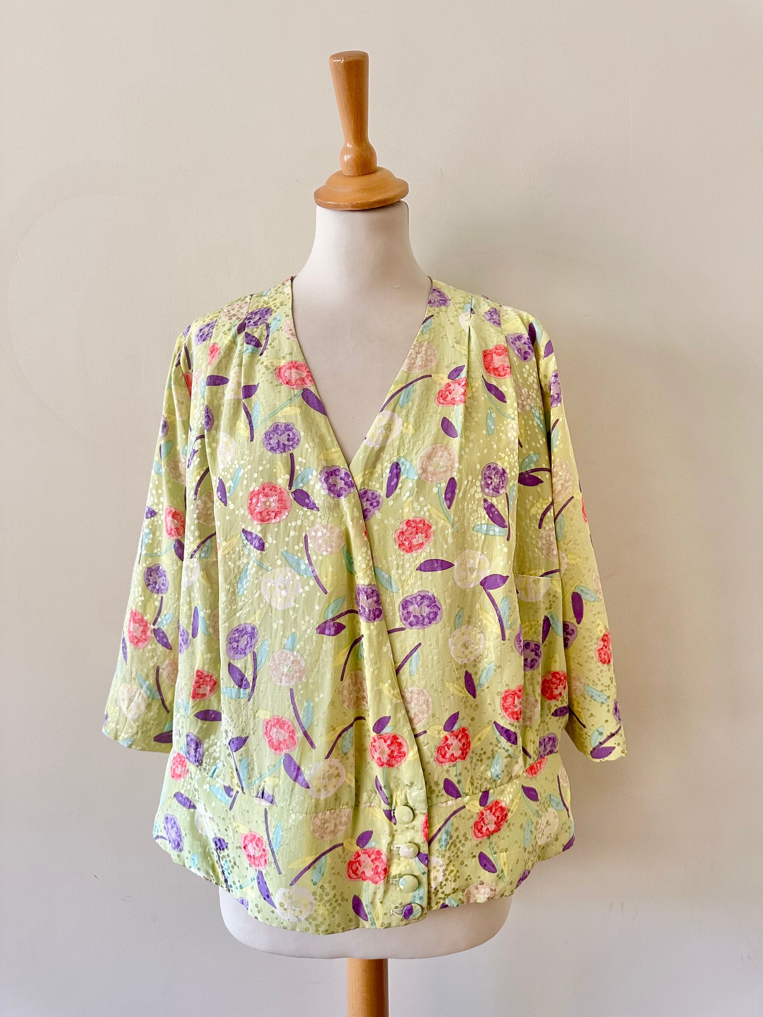 Blouse cache-coeur en soie