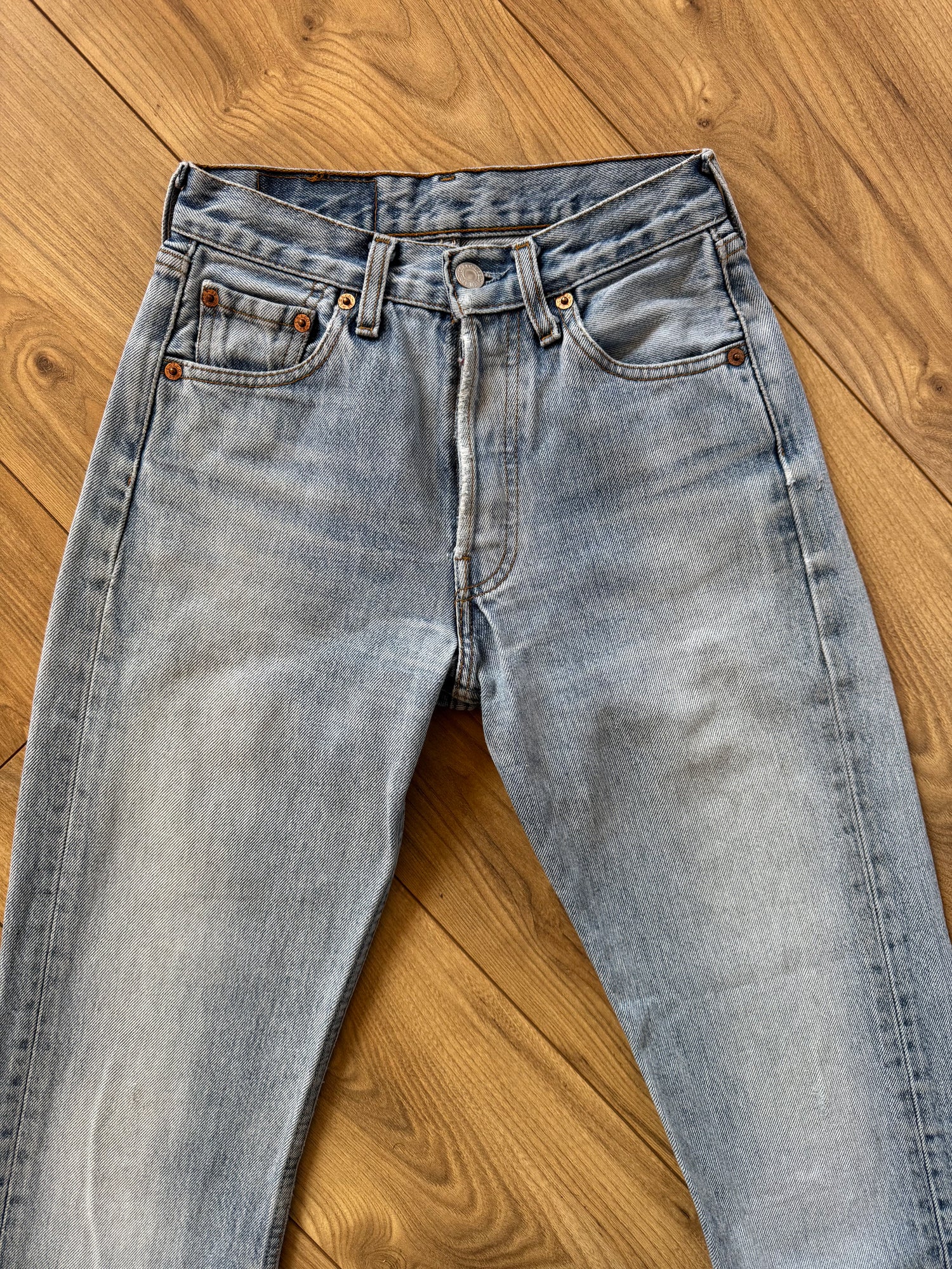 Jean Levis 501 W25 L32