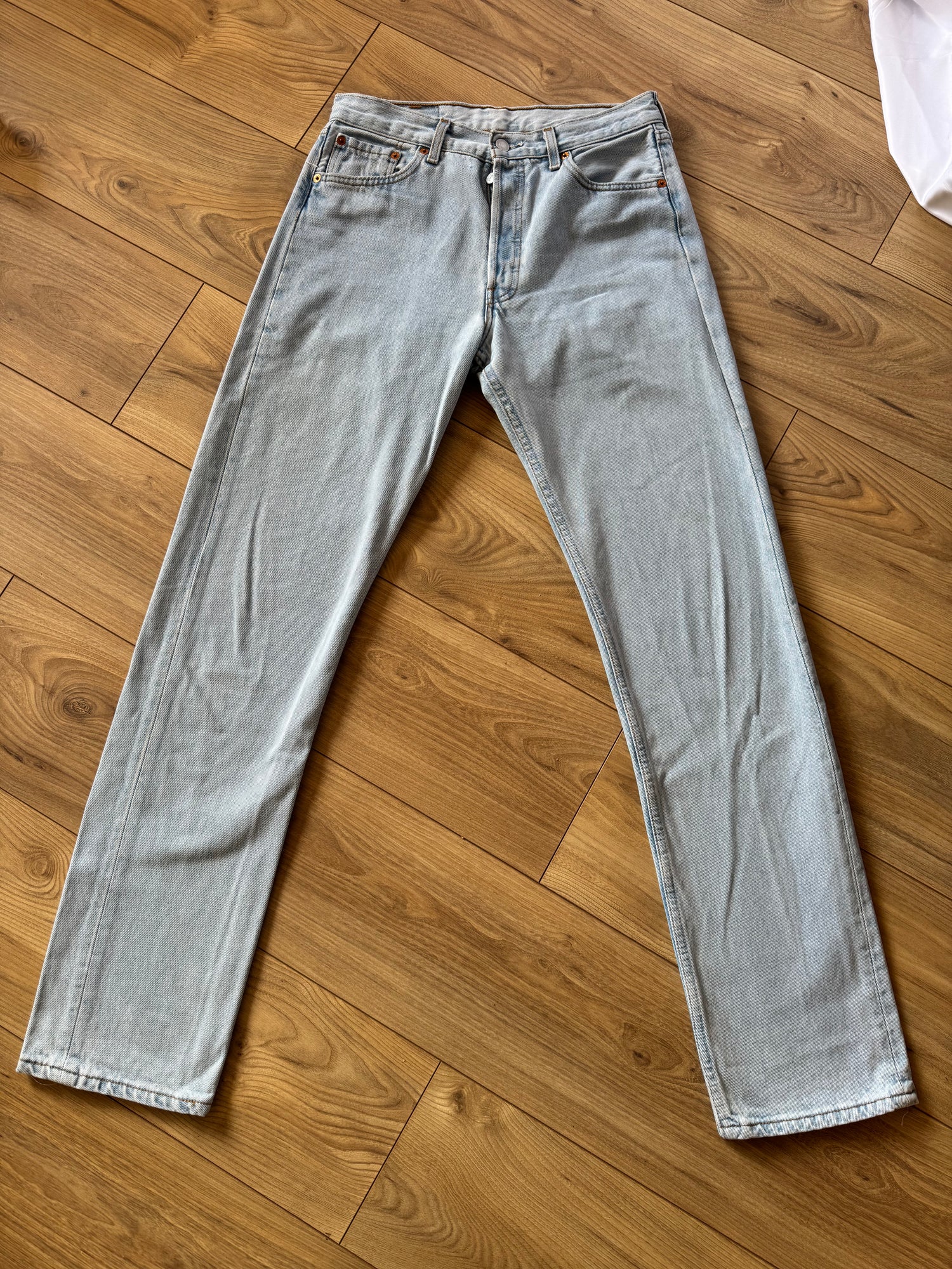 Jean Levis 501 W30 L34