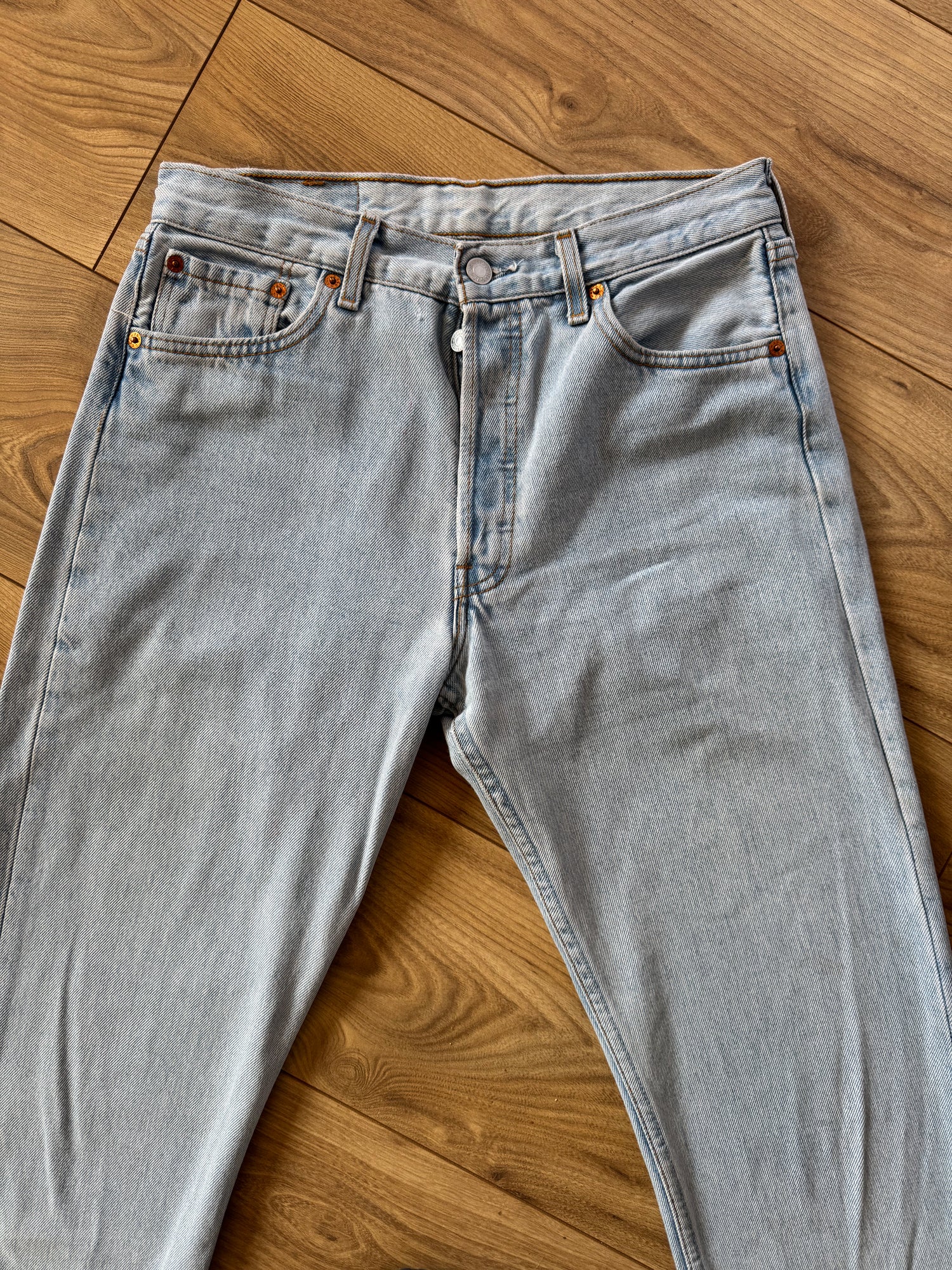 Jean Levis 501 W30 L34