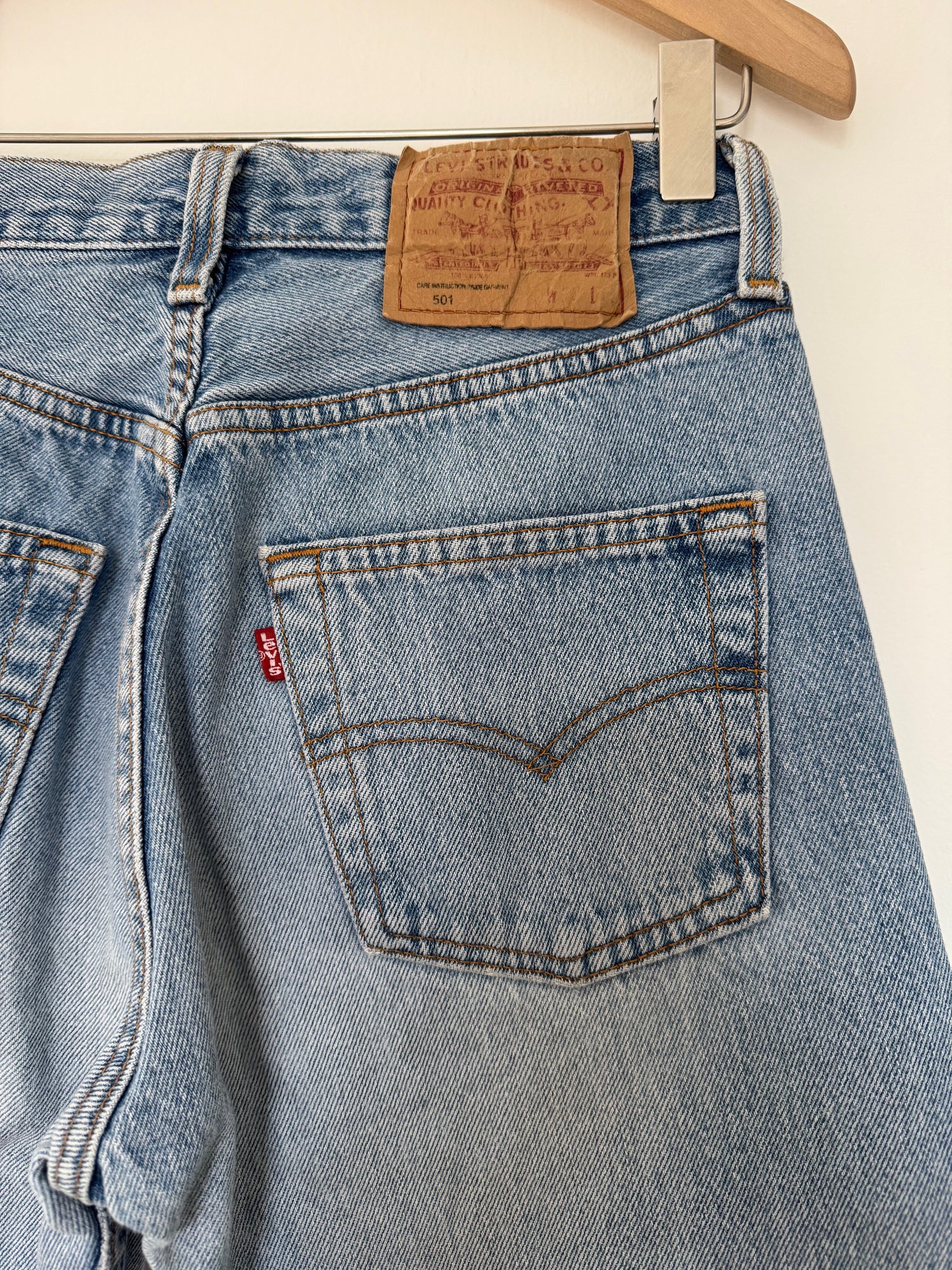 Jean Levi’s 501 W28 L32