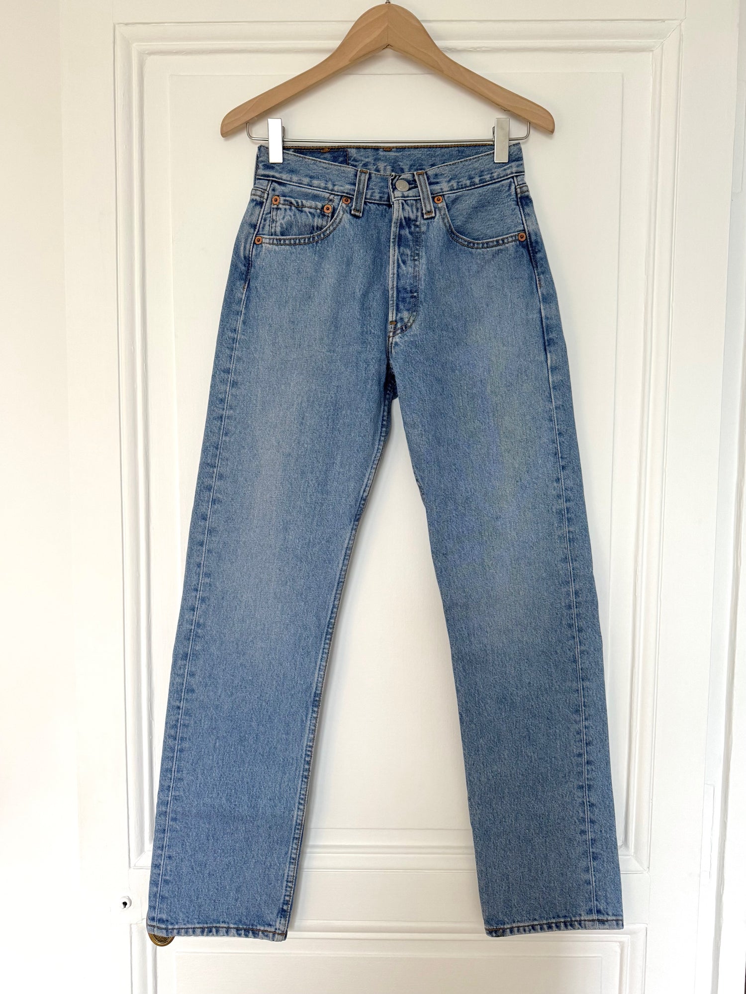 Jean Levi's 501 W26 L30