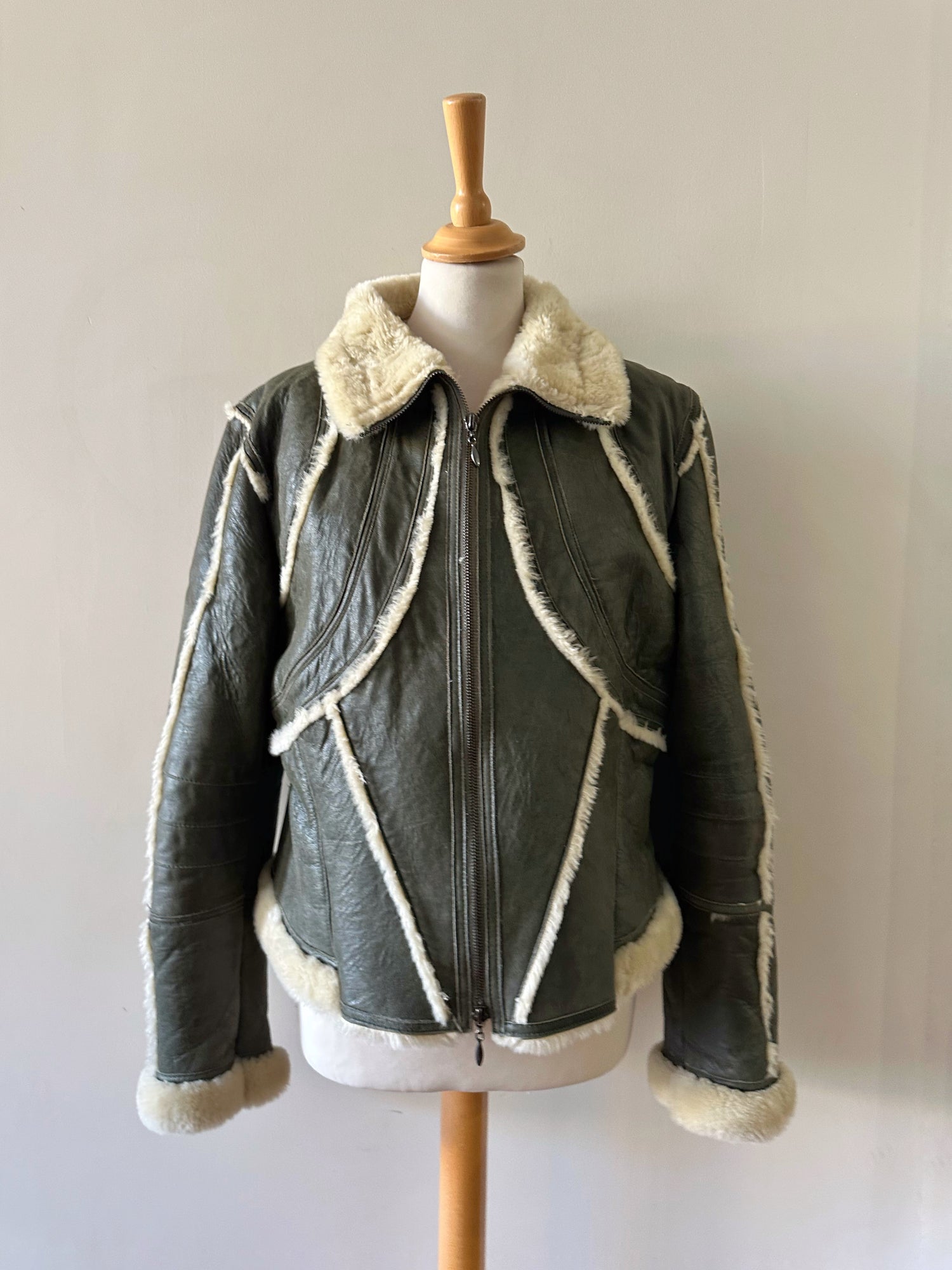 Blouson en peau lainée