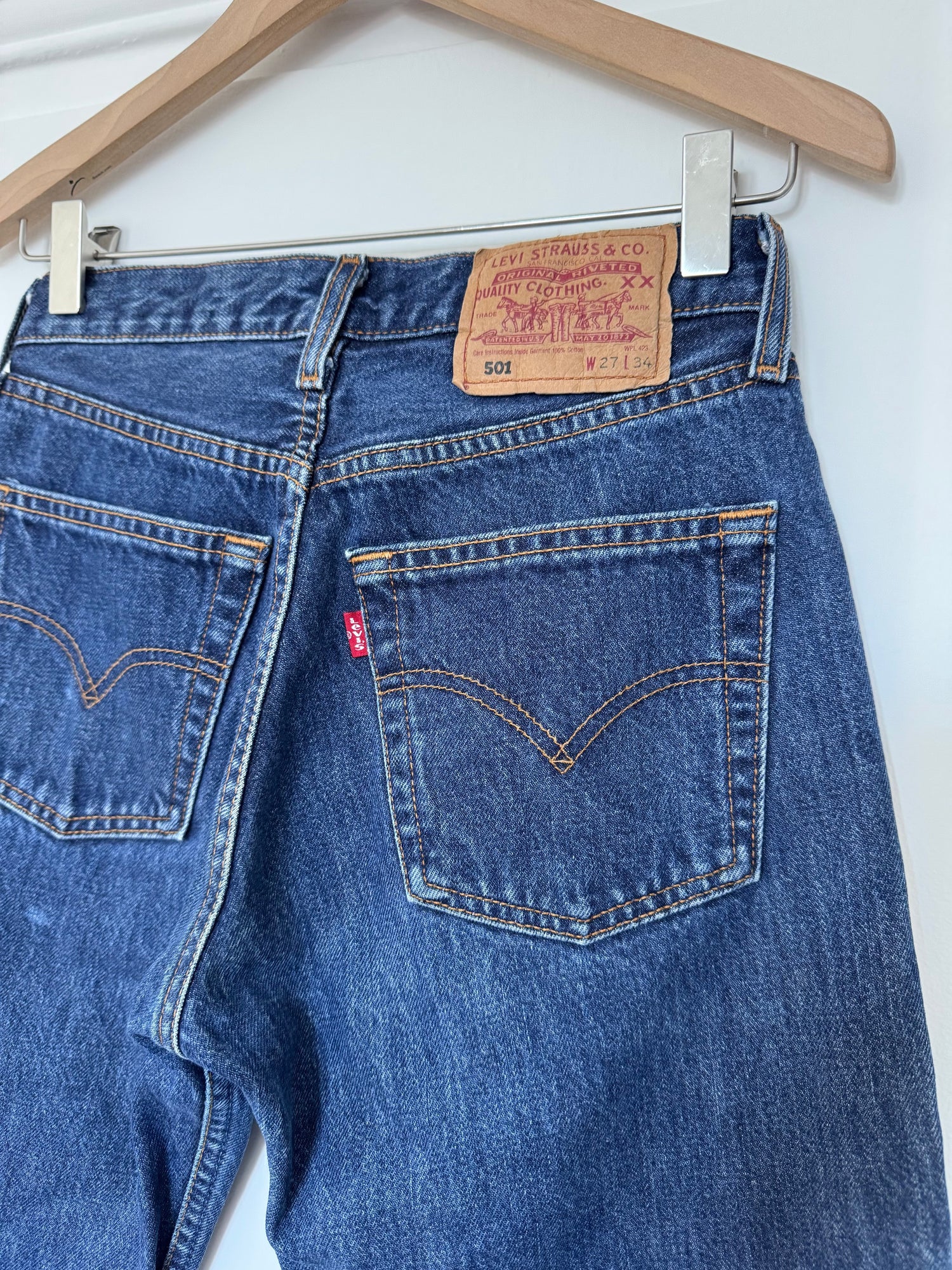 Jean Levi’s 501 W27 L34