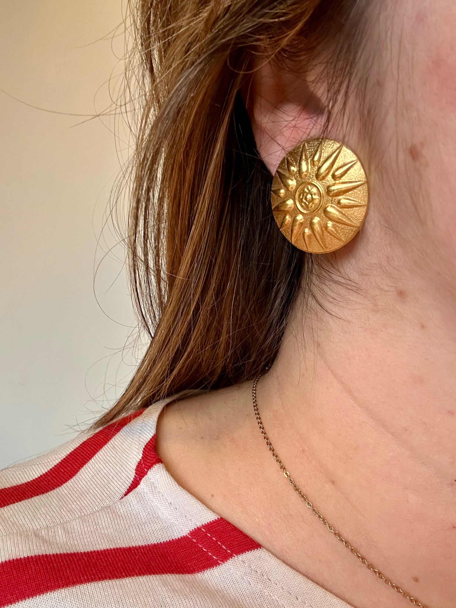 Boucles d'oreilles clips soleils