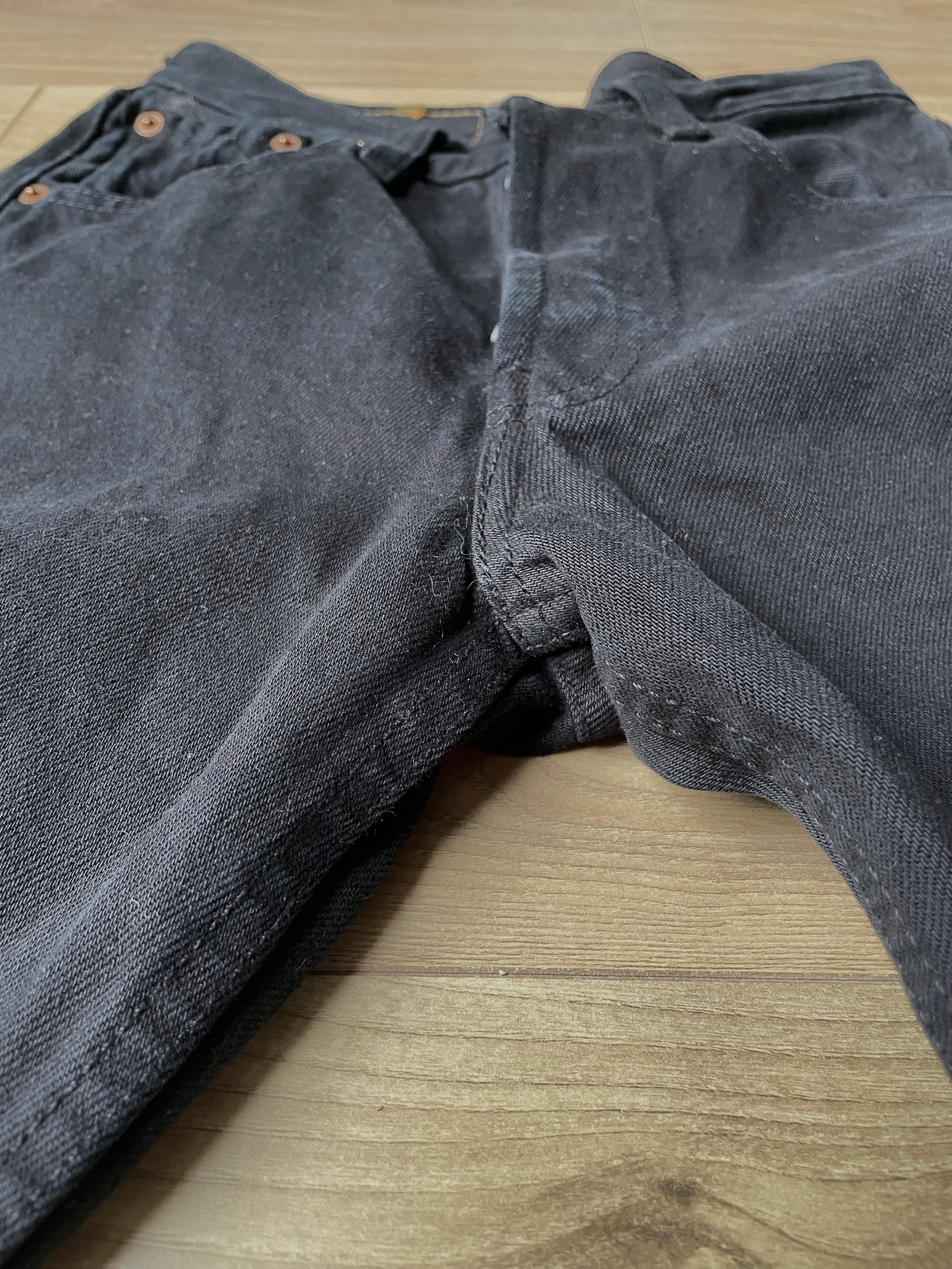 Jean Levi's 501 W25 L30