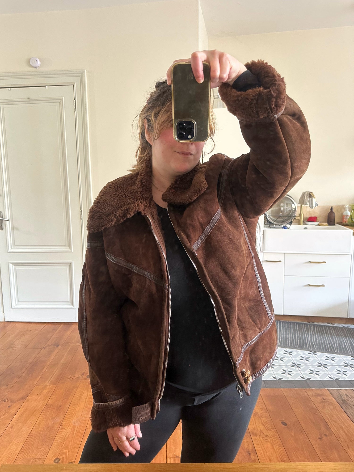 Bombardier en peau lainée