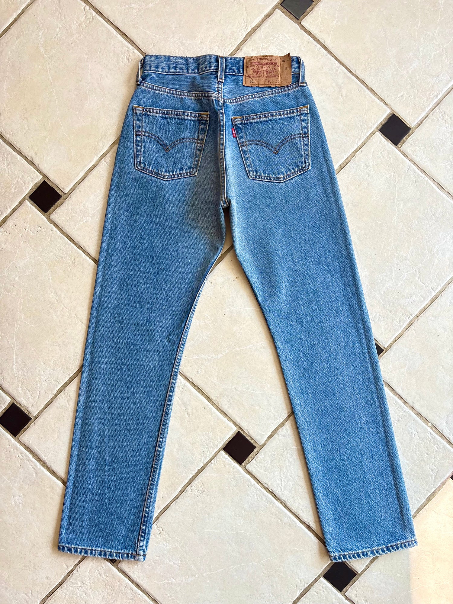 Jean Levi’s 501 W27 L30