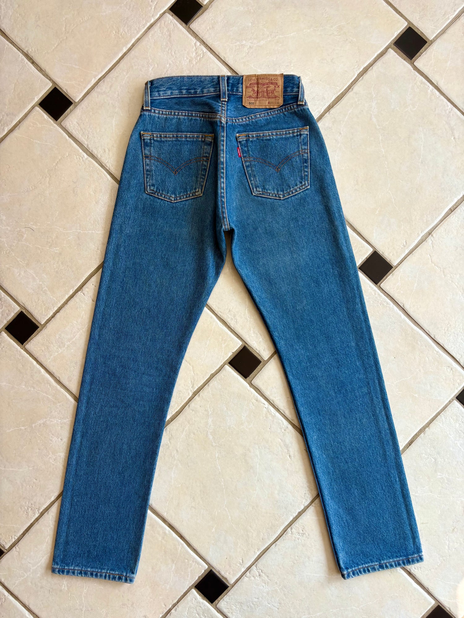 Jean Levi’s 501 W25 L30