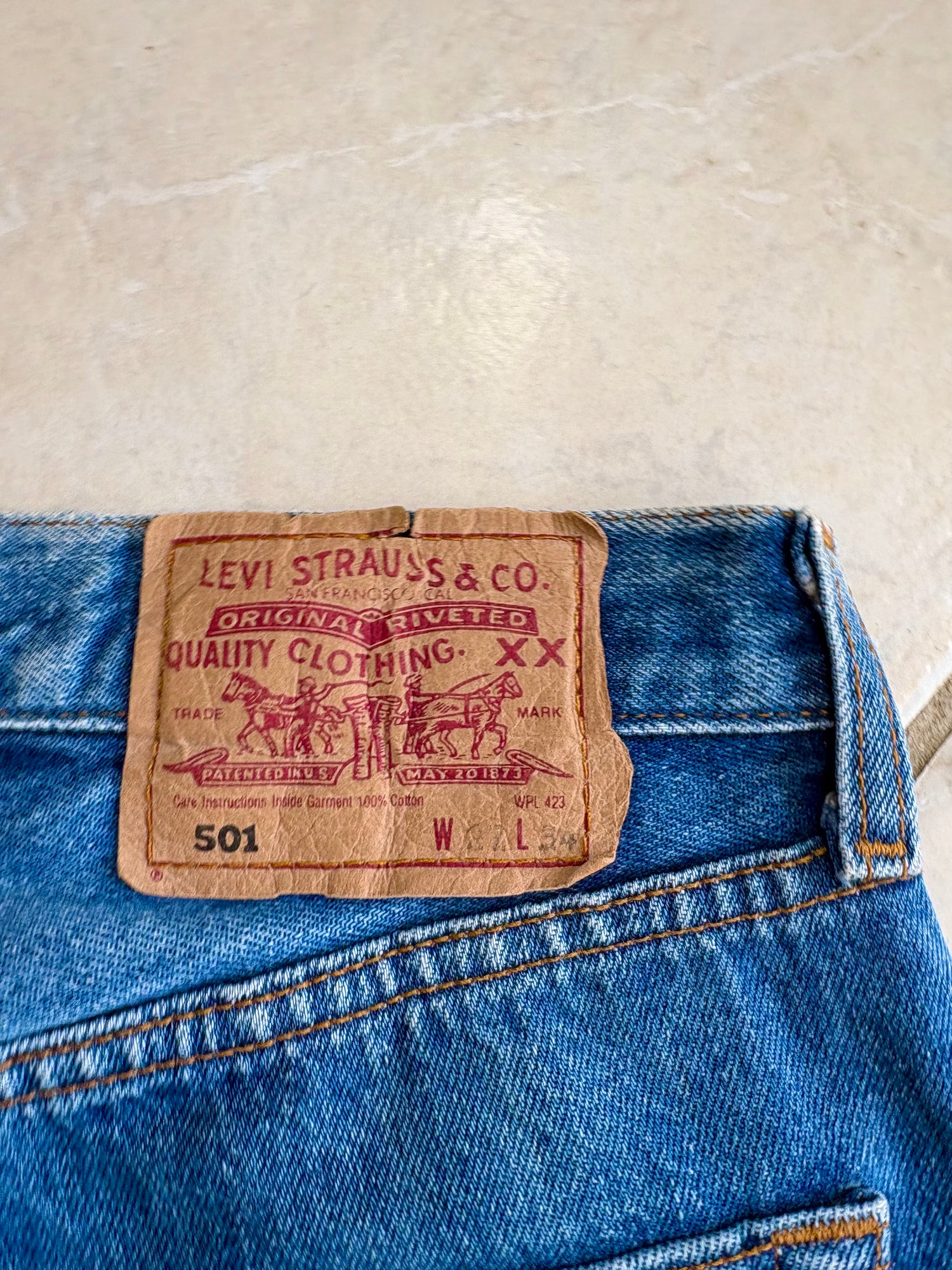 Jean Levi’s 501 W27 L34