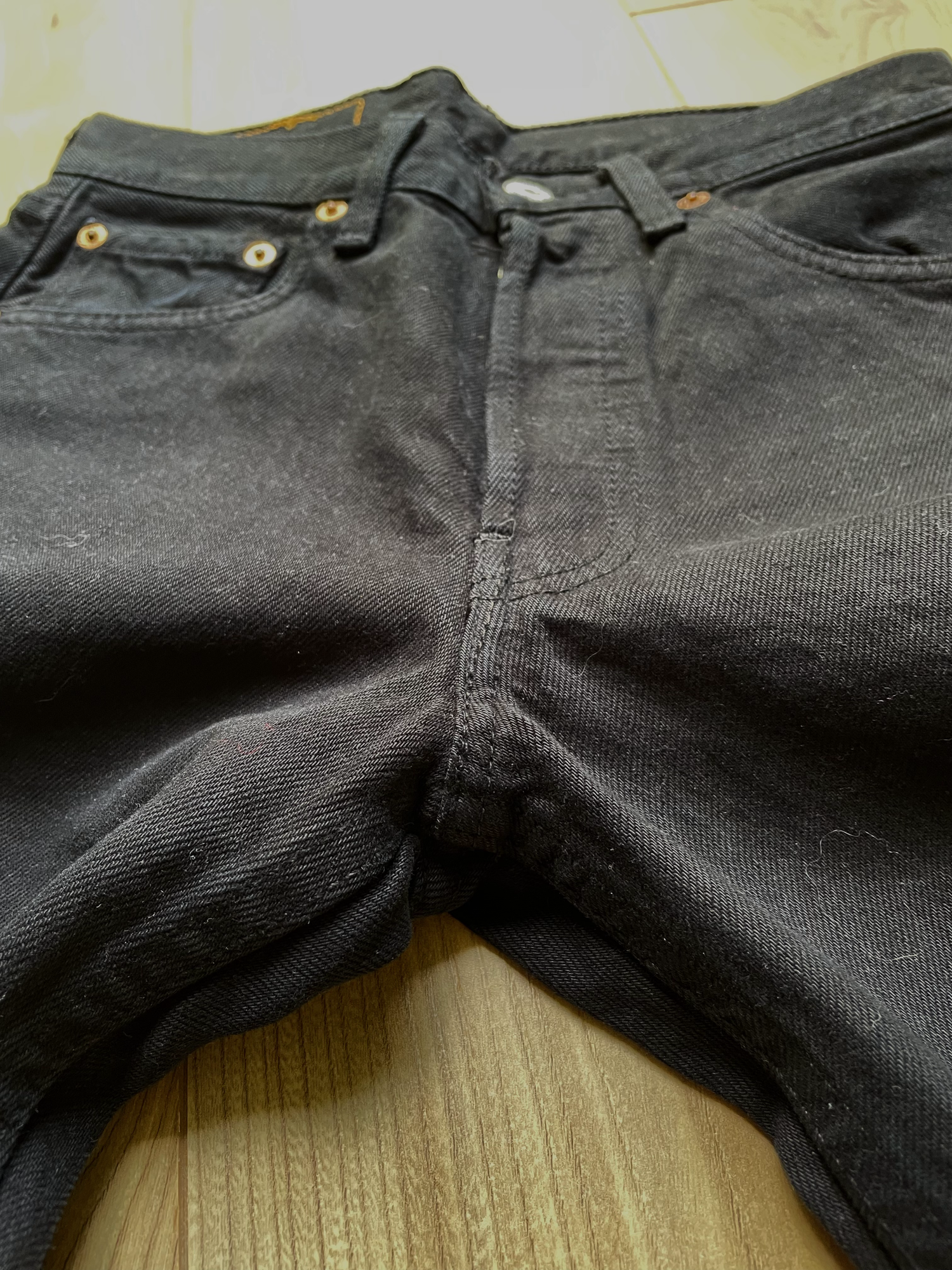 Jean Levi's 501 W27 L34