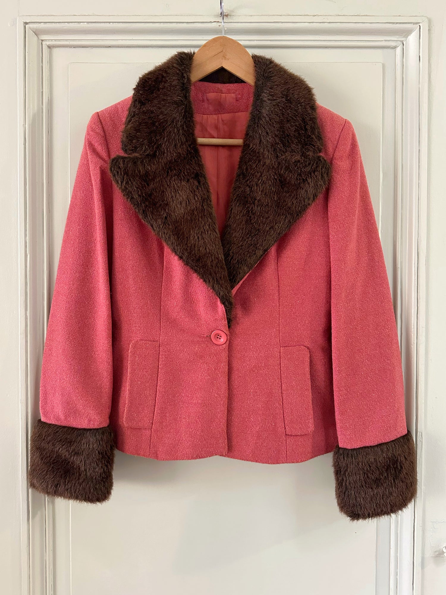 Blazer en laine col fausse fourrure