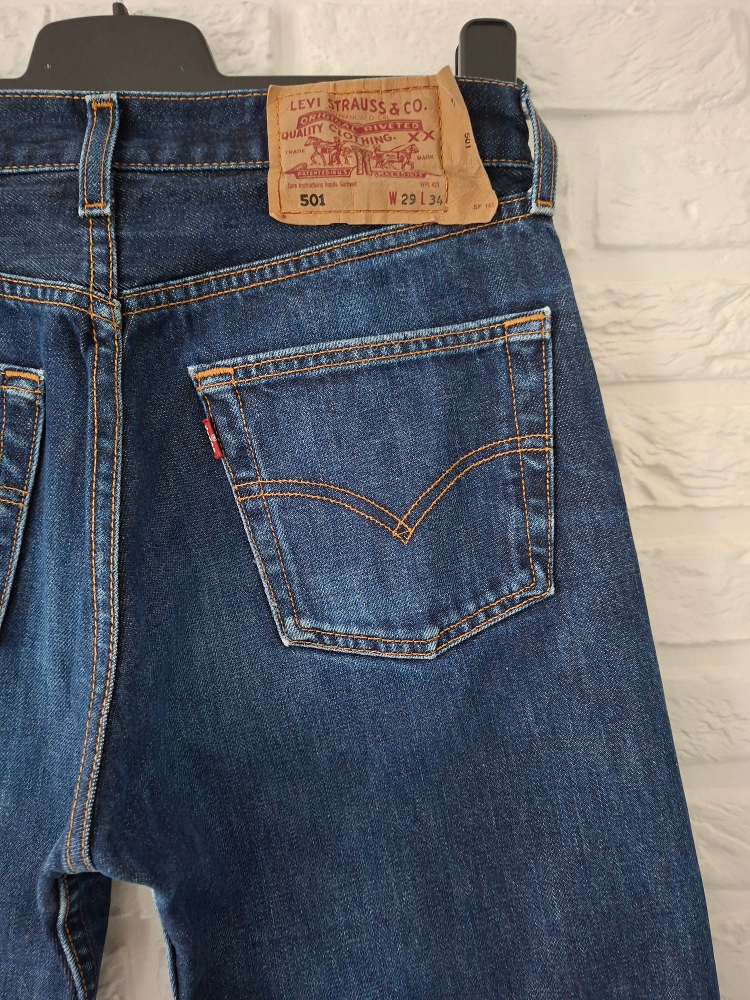 Jean Levi's 501 W29 L34