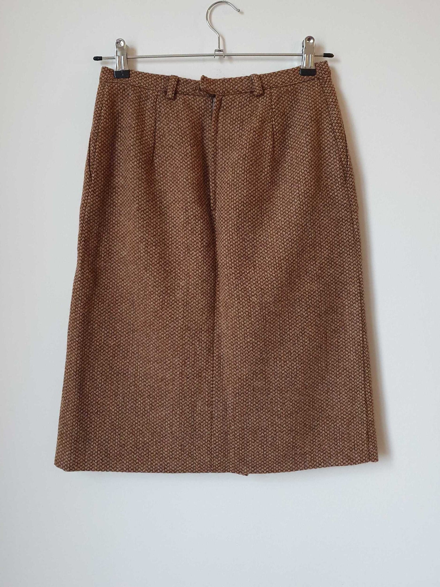 Wool skirt