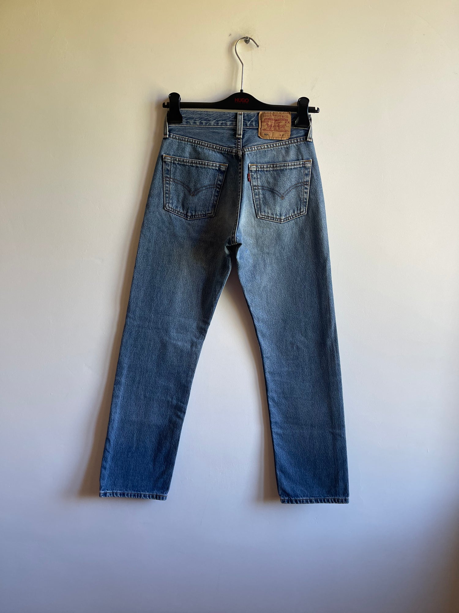 Jean Levi's 501 W27 L30