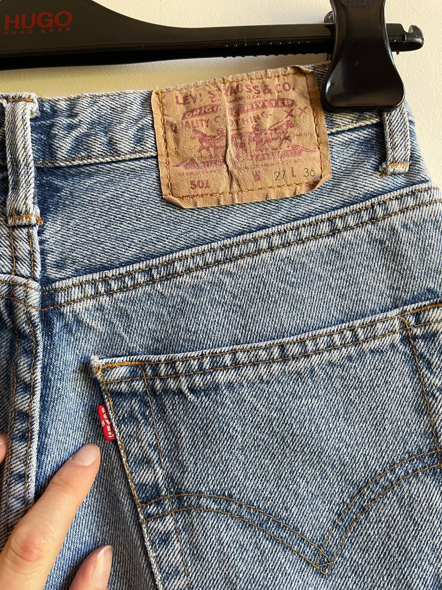 Jean Levi's 501 W27 L36