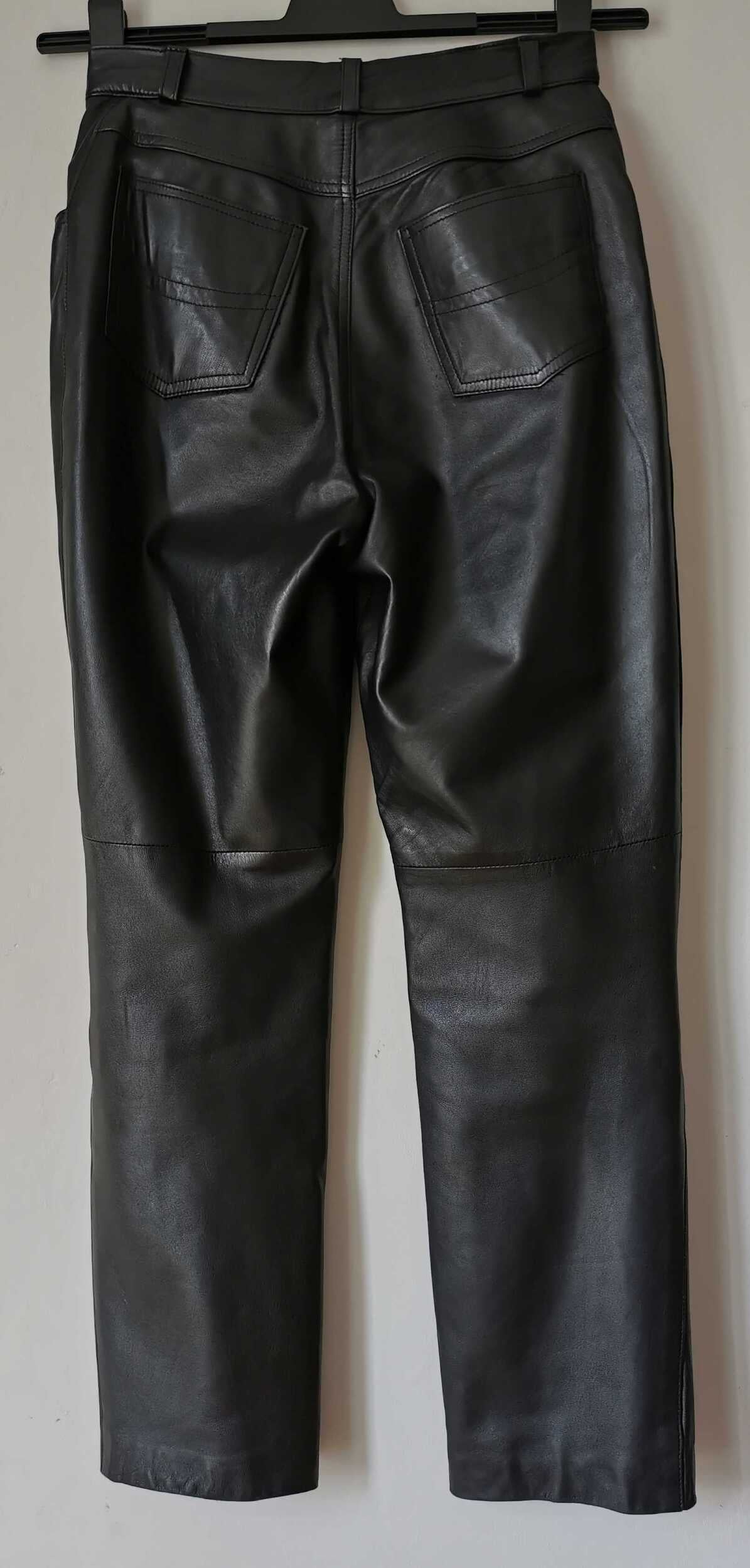 Pantalon droit en cuir