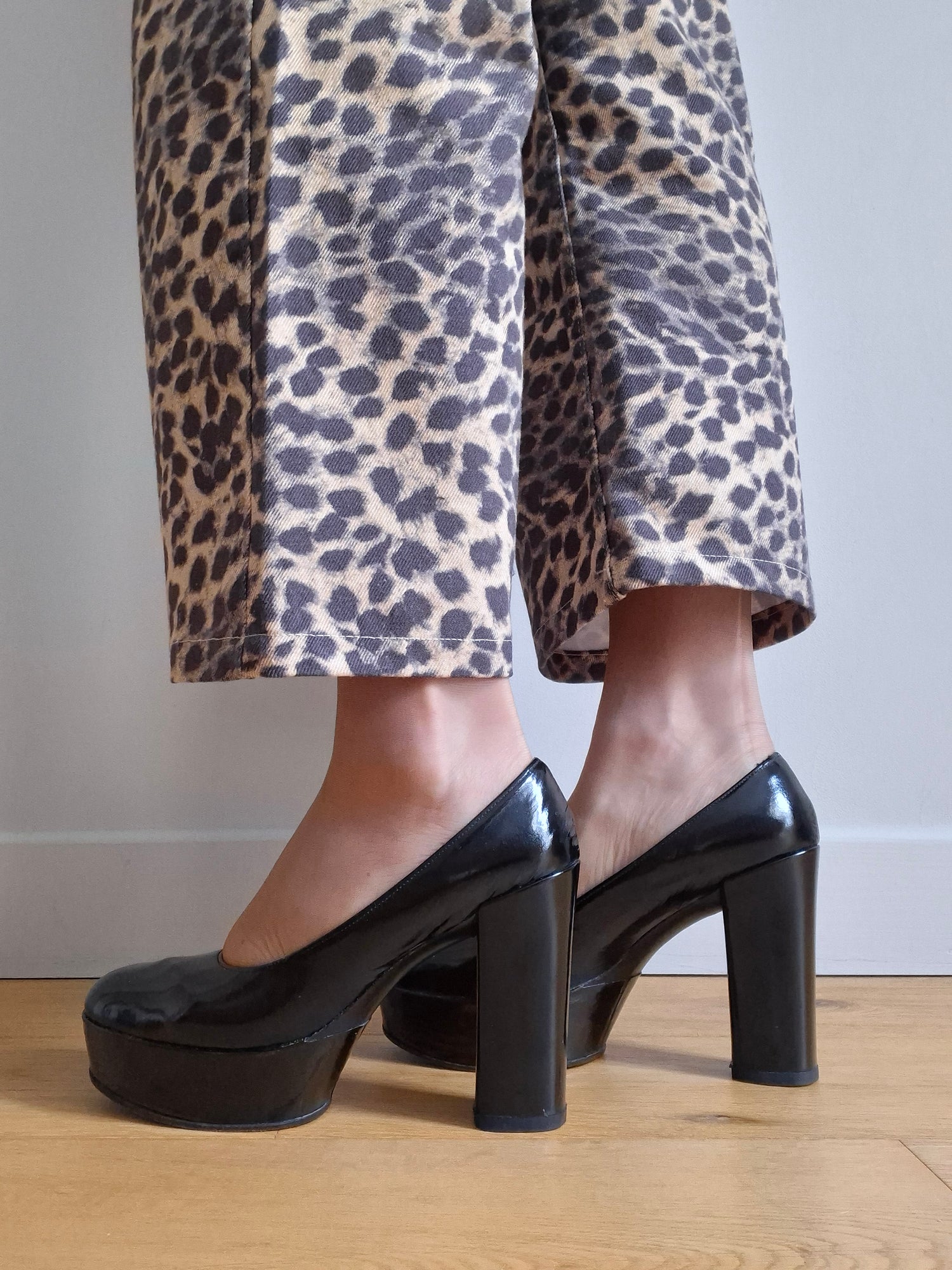 Escarpins Charles Jourdan vernis