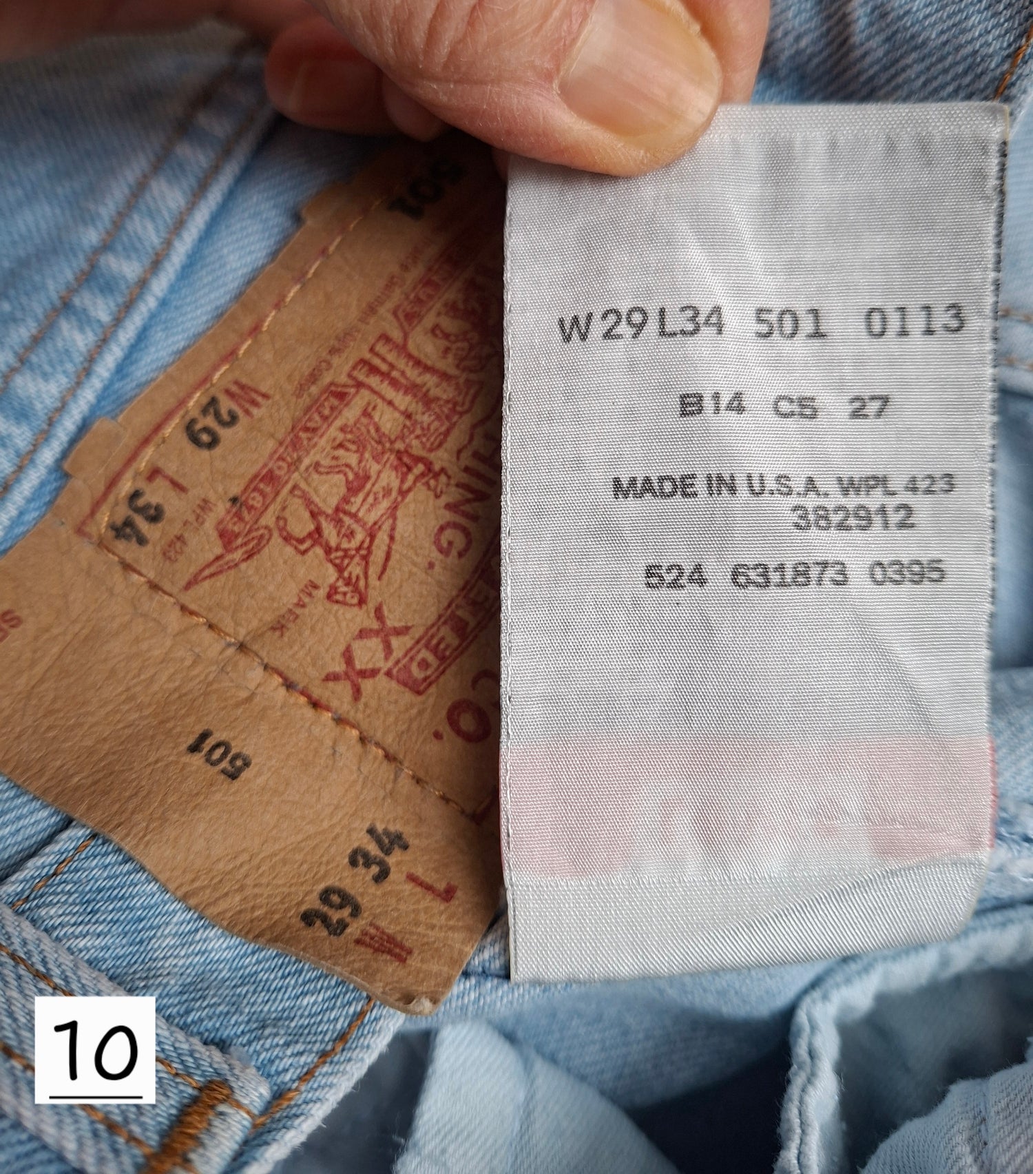 Short Levi's 501 W29