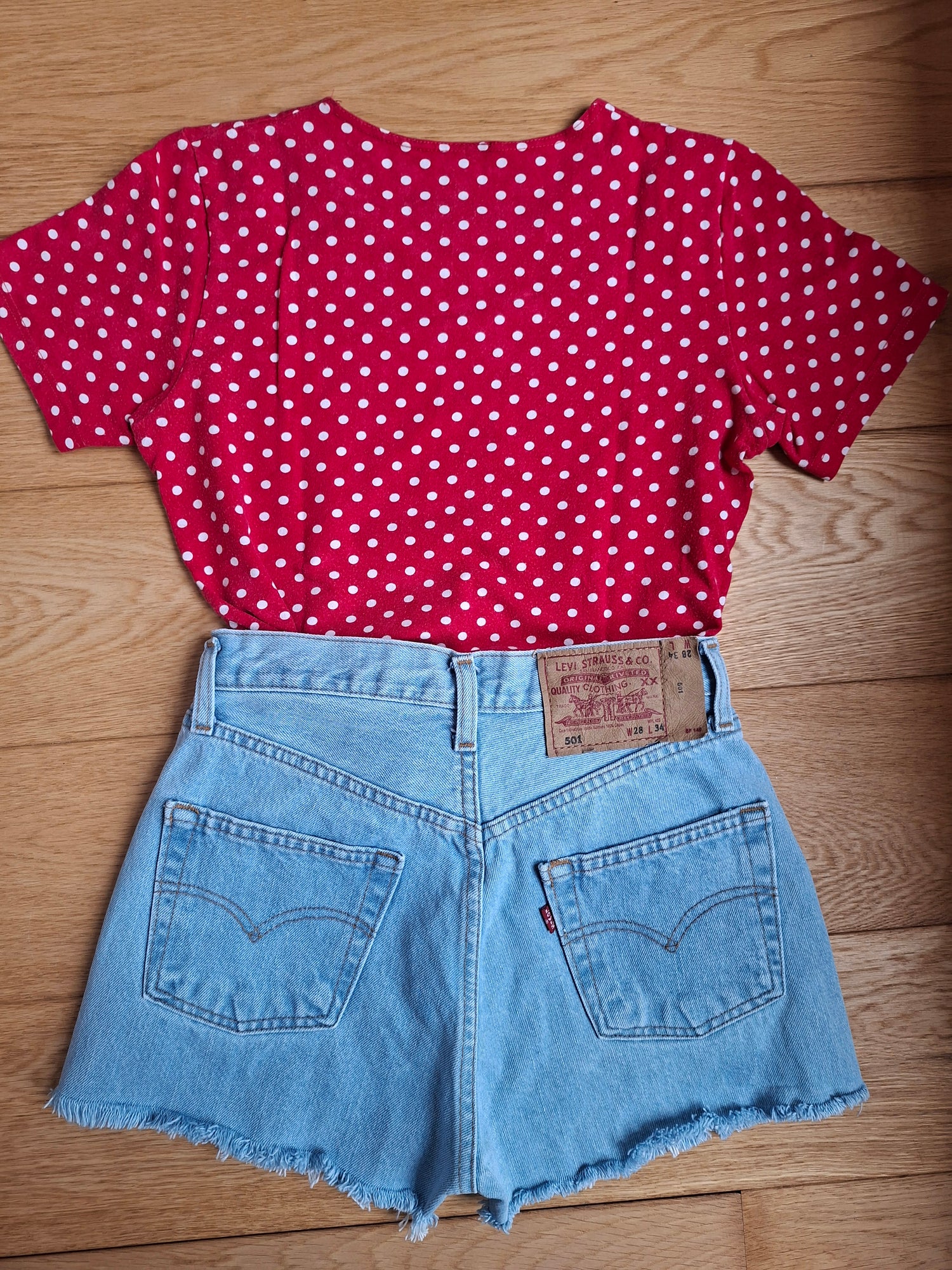 Short Levi's 501 W28