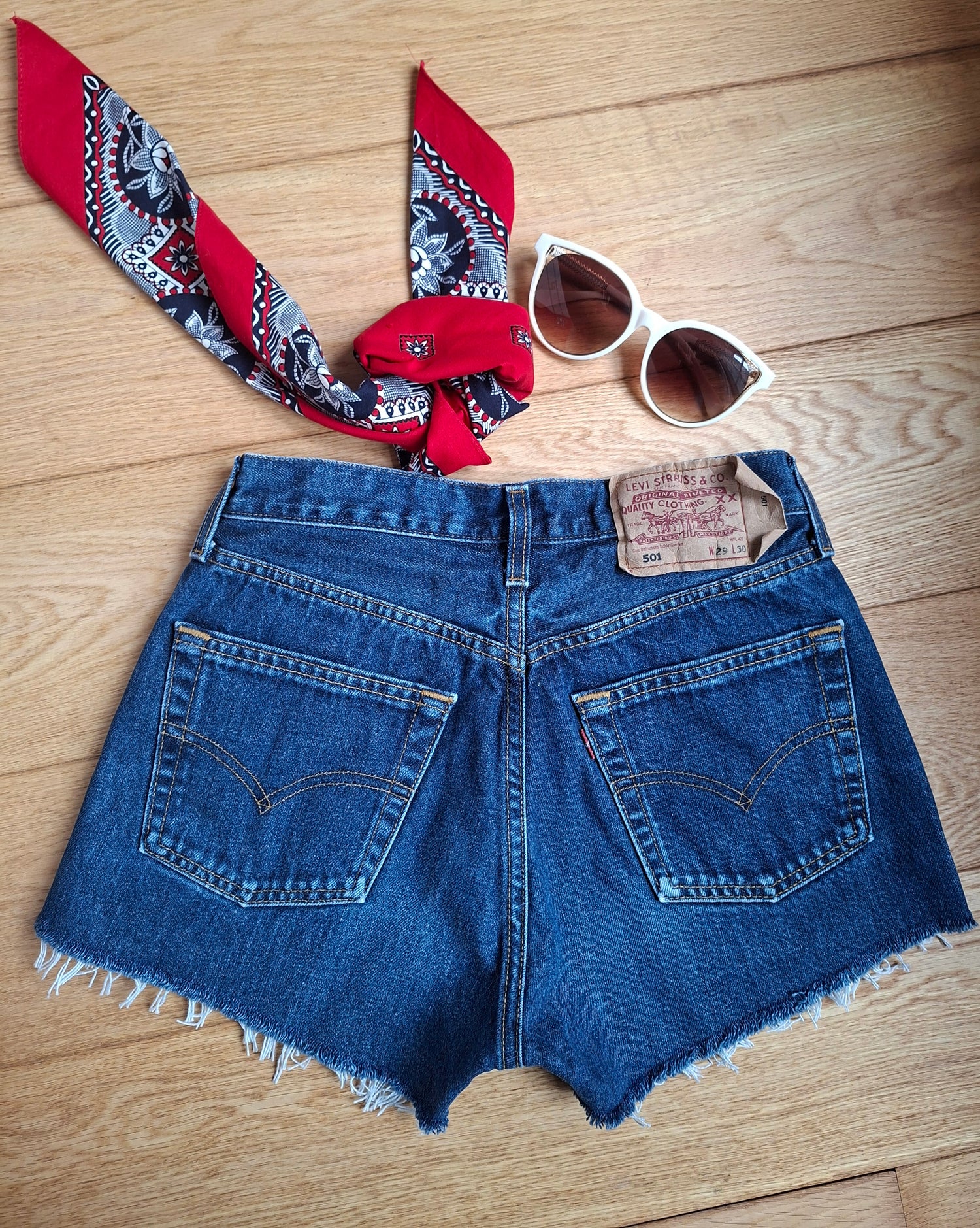 Short Levi's 501 W29