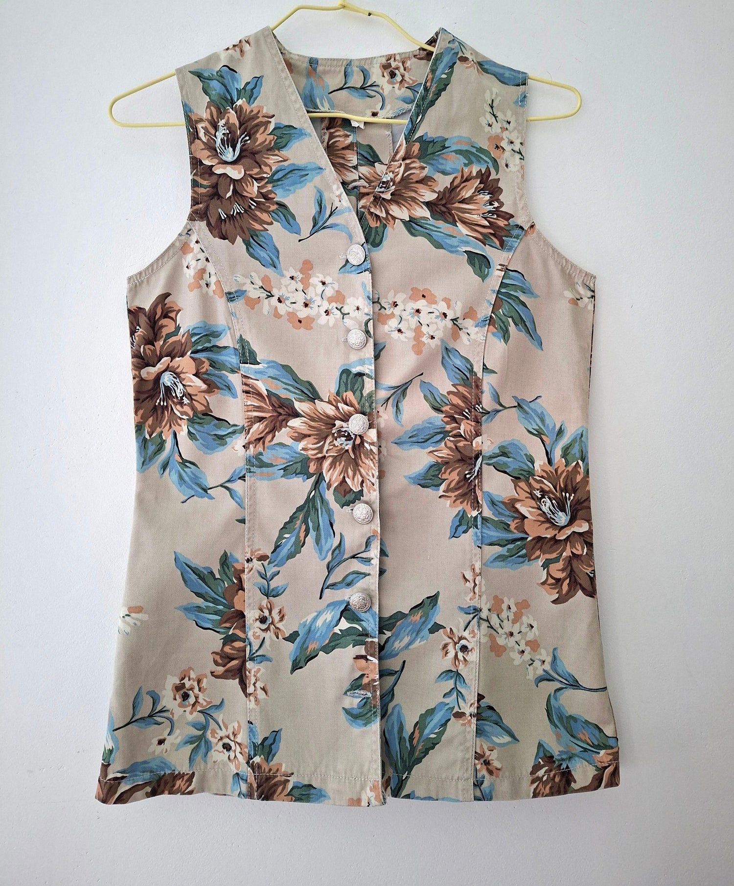 Gilet à fleurs sans manches