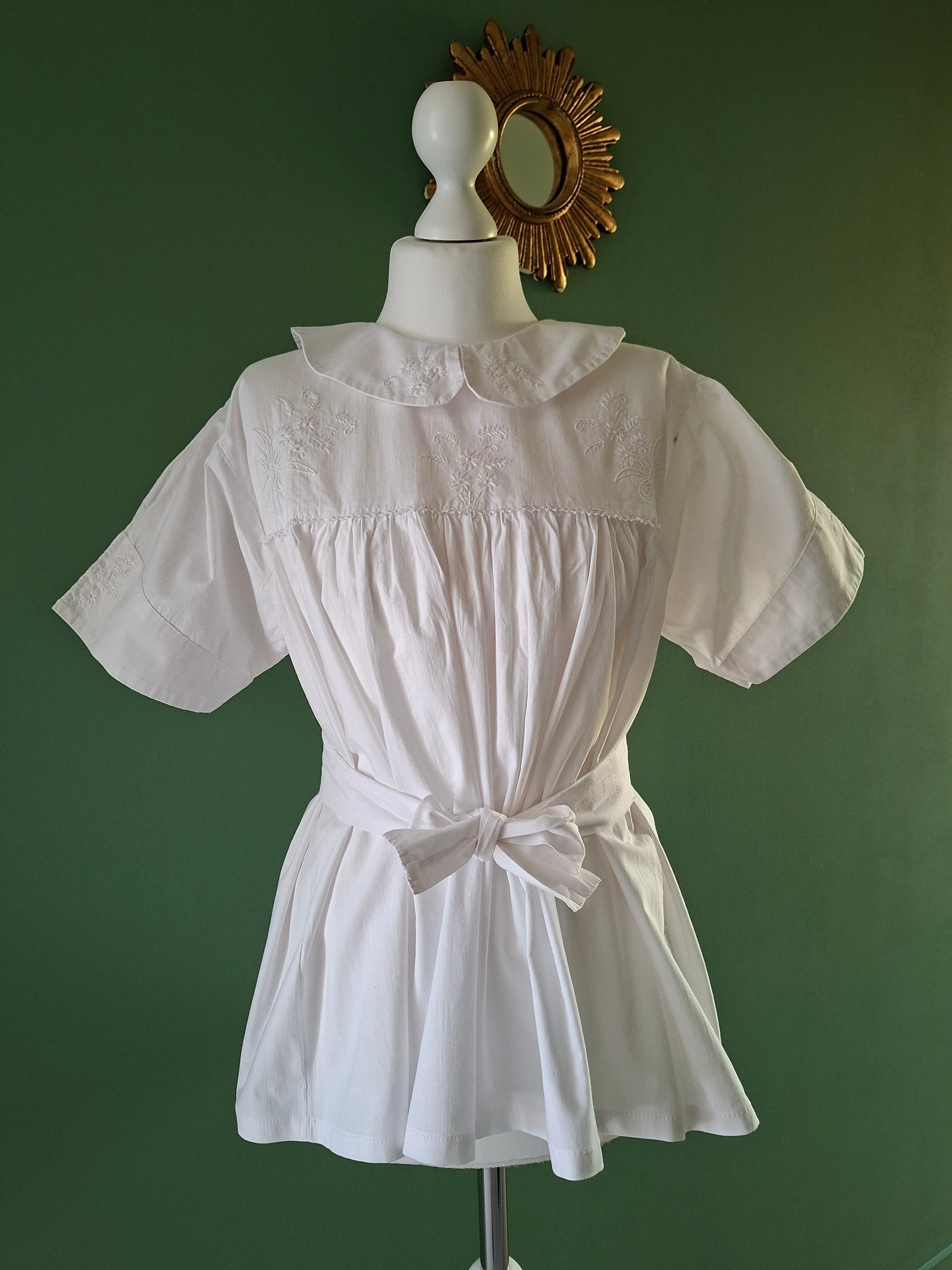 Blouse brodée 70's