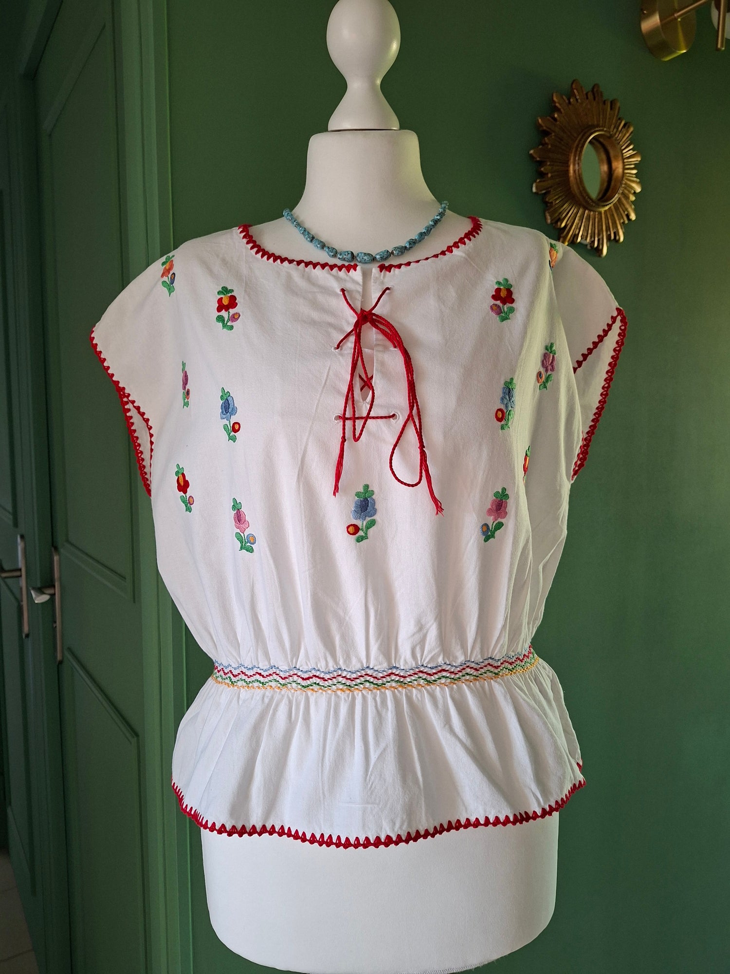 Blouse Hongroise Brodée