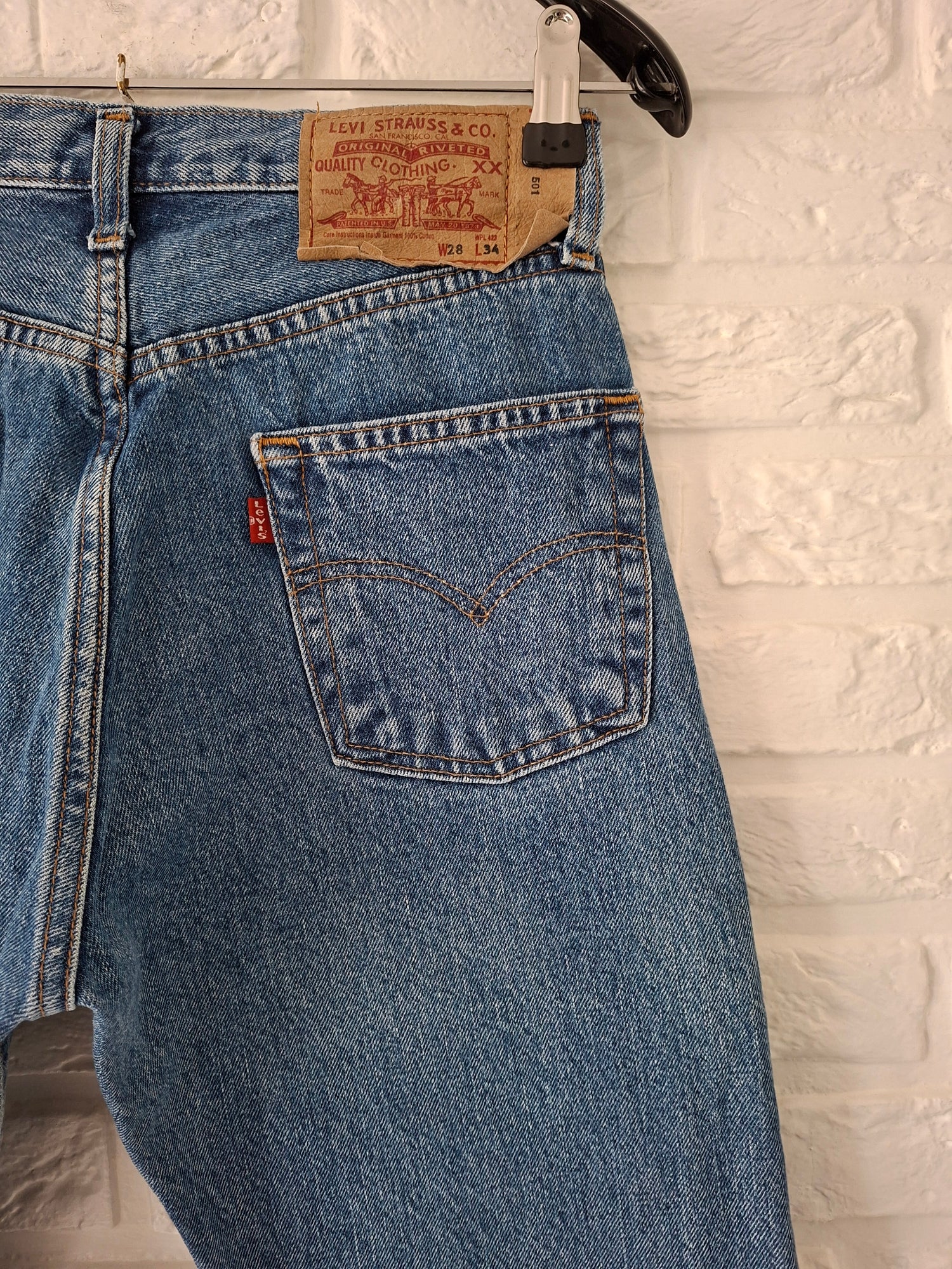 Jean Levi's 501 W28 L34