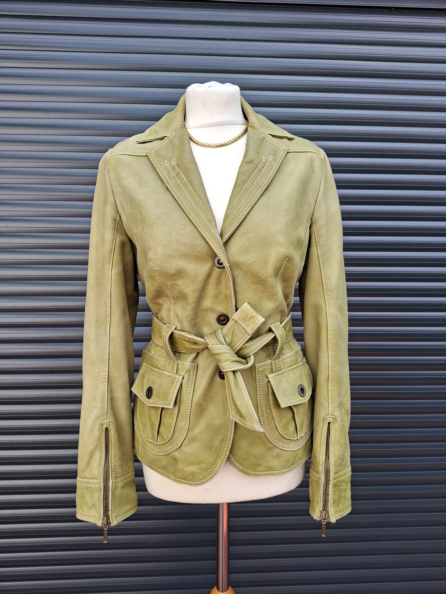 Saharienne en cuir vert