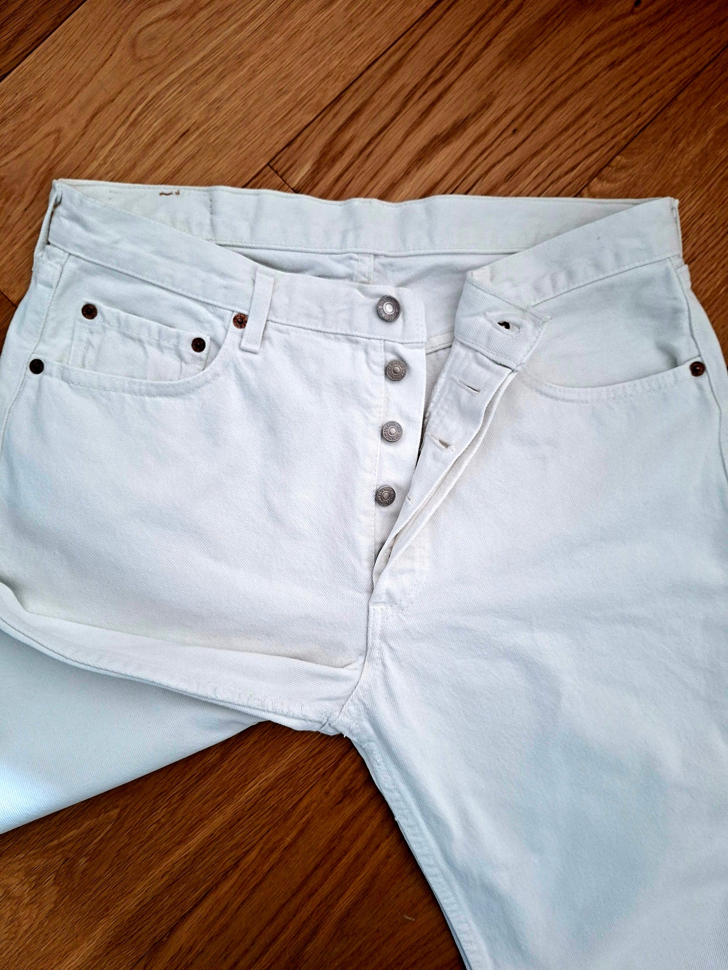 Jean Levi's 501 W34 L36