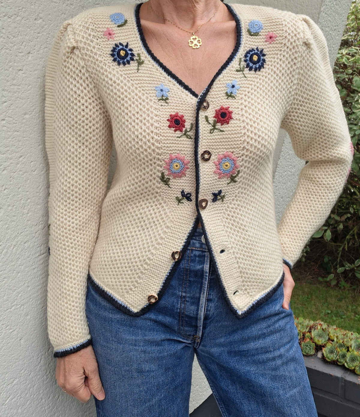 Cardigan Autrichien brodé